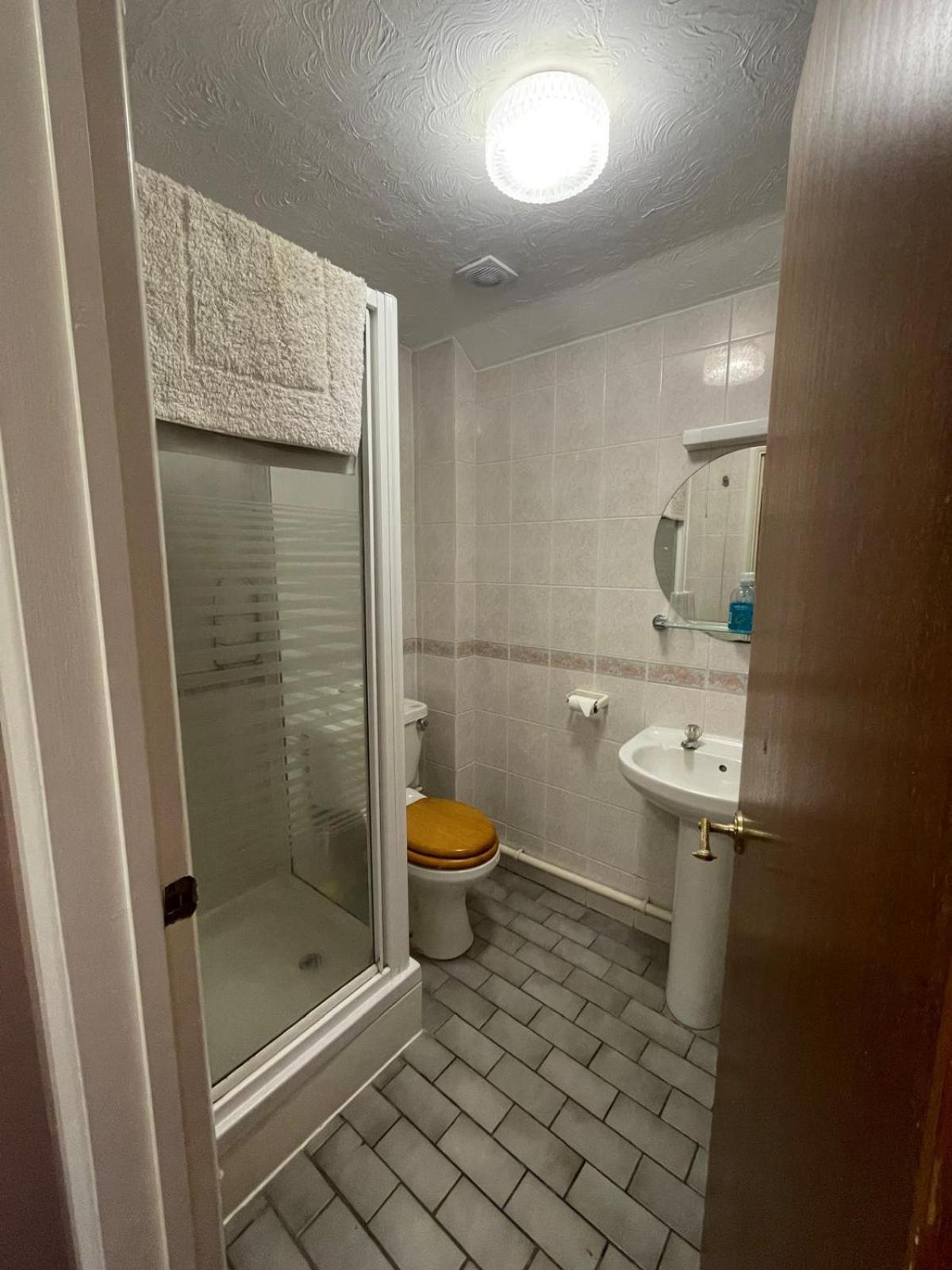 Huntingdon Vacations - The Prince of Wales - Property Image 11