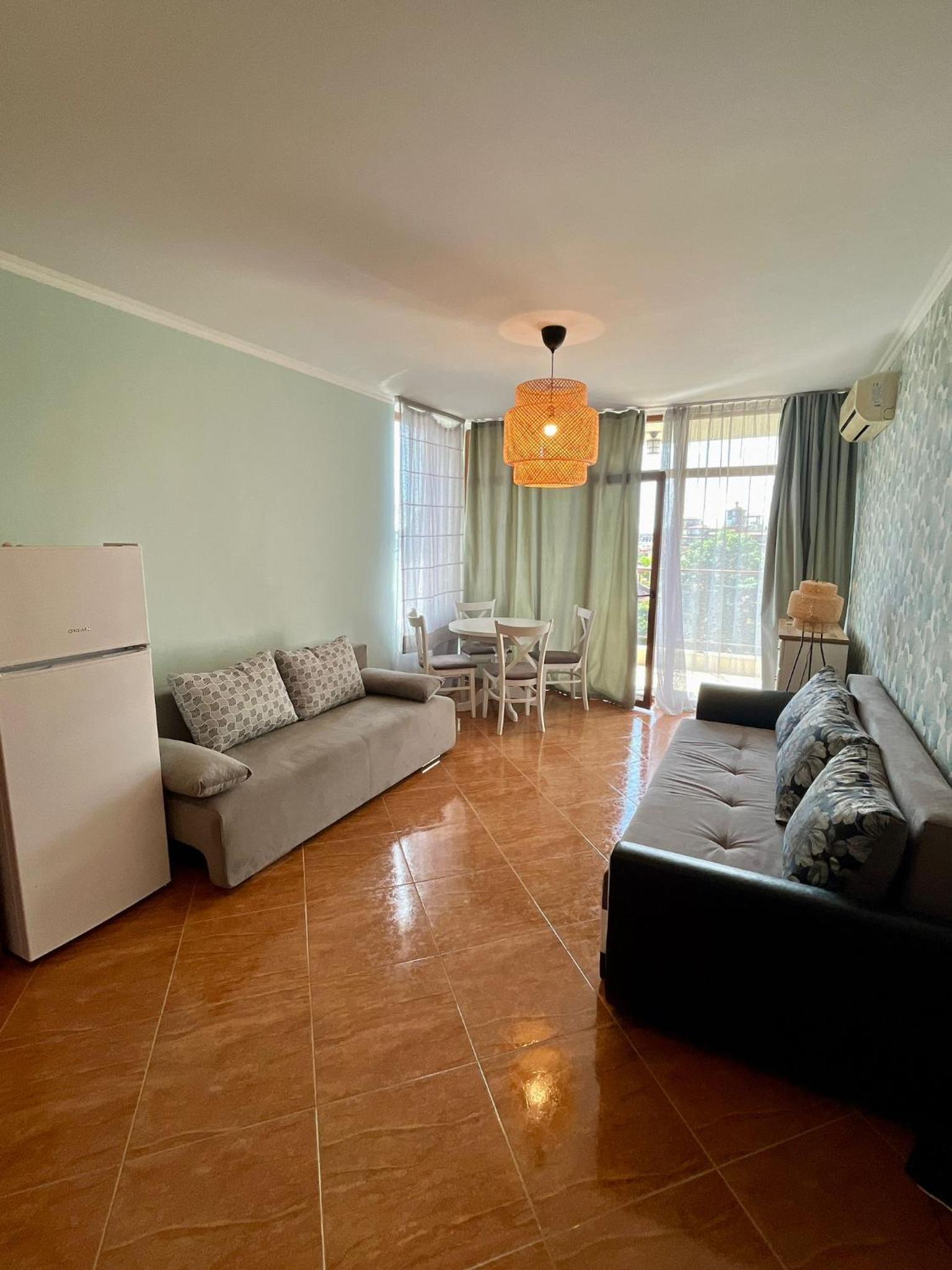 Helios Apartament Studio near Sea