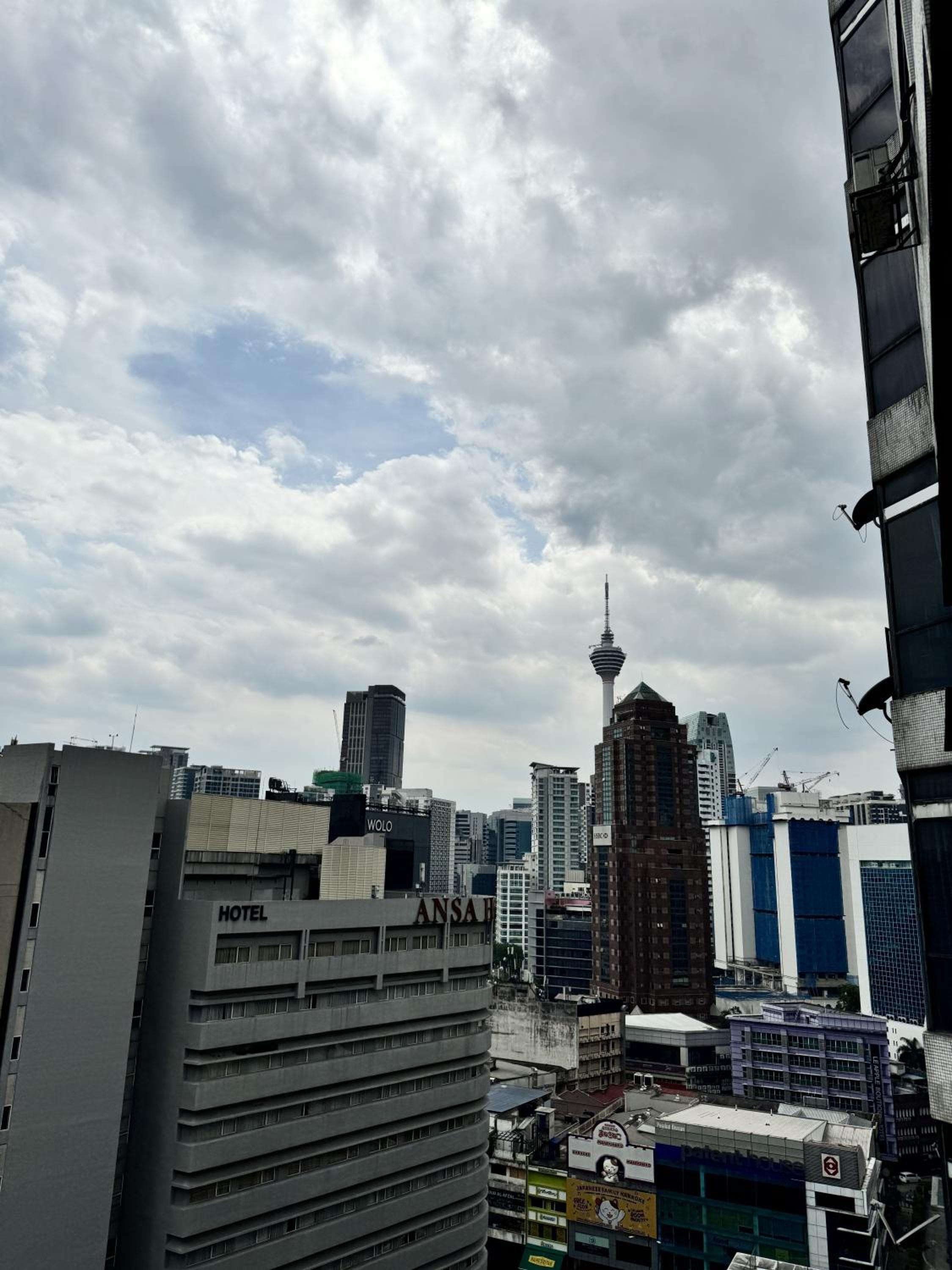 Fahrenheit 88 Pavillion Bukit Bintang 3 bedroom