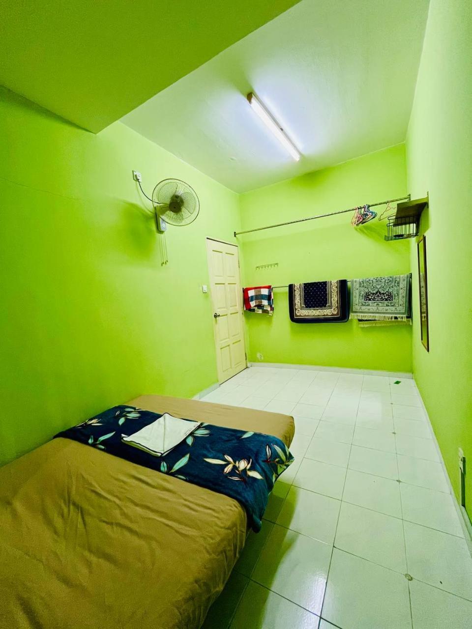 Jizek Homestay Bajet