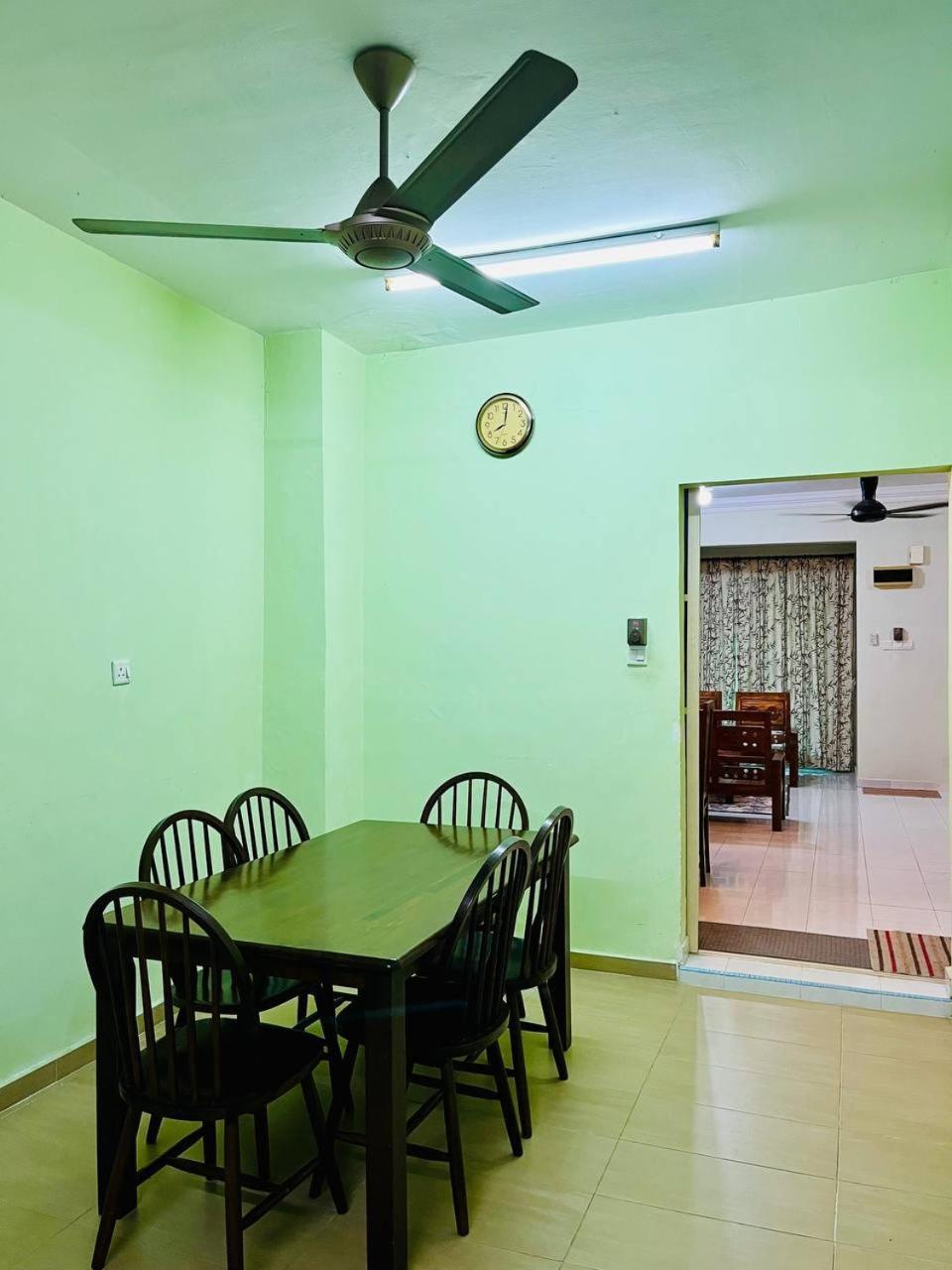 Jizek Homestay Bajet