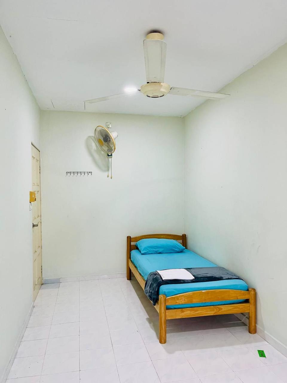 Jizek Homestay Bajet