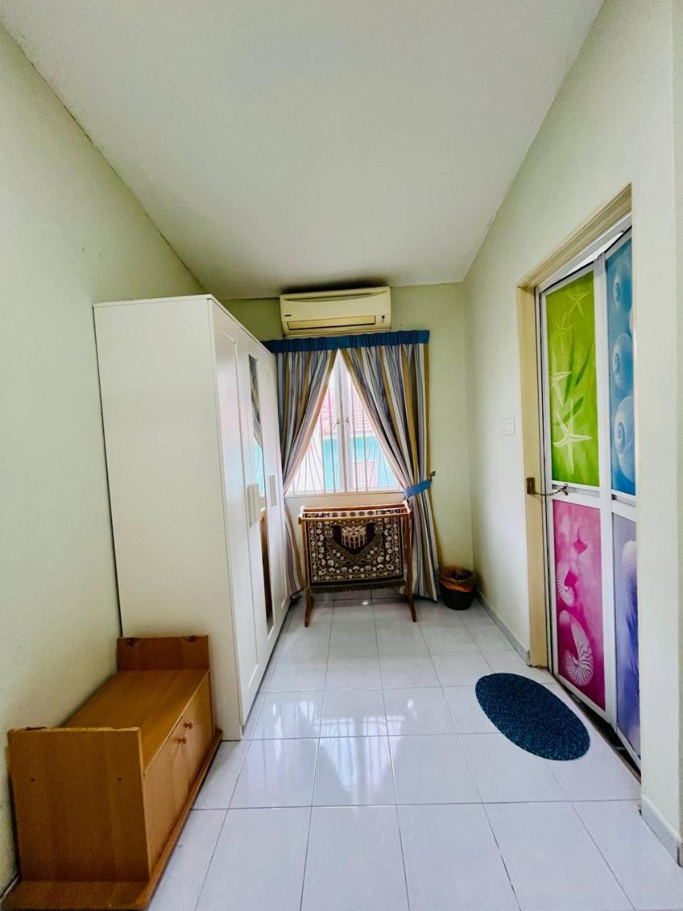 Jizek Homestay Bajet