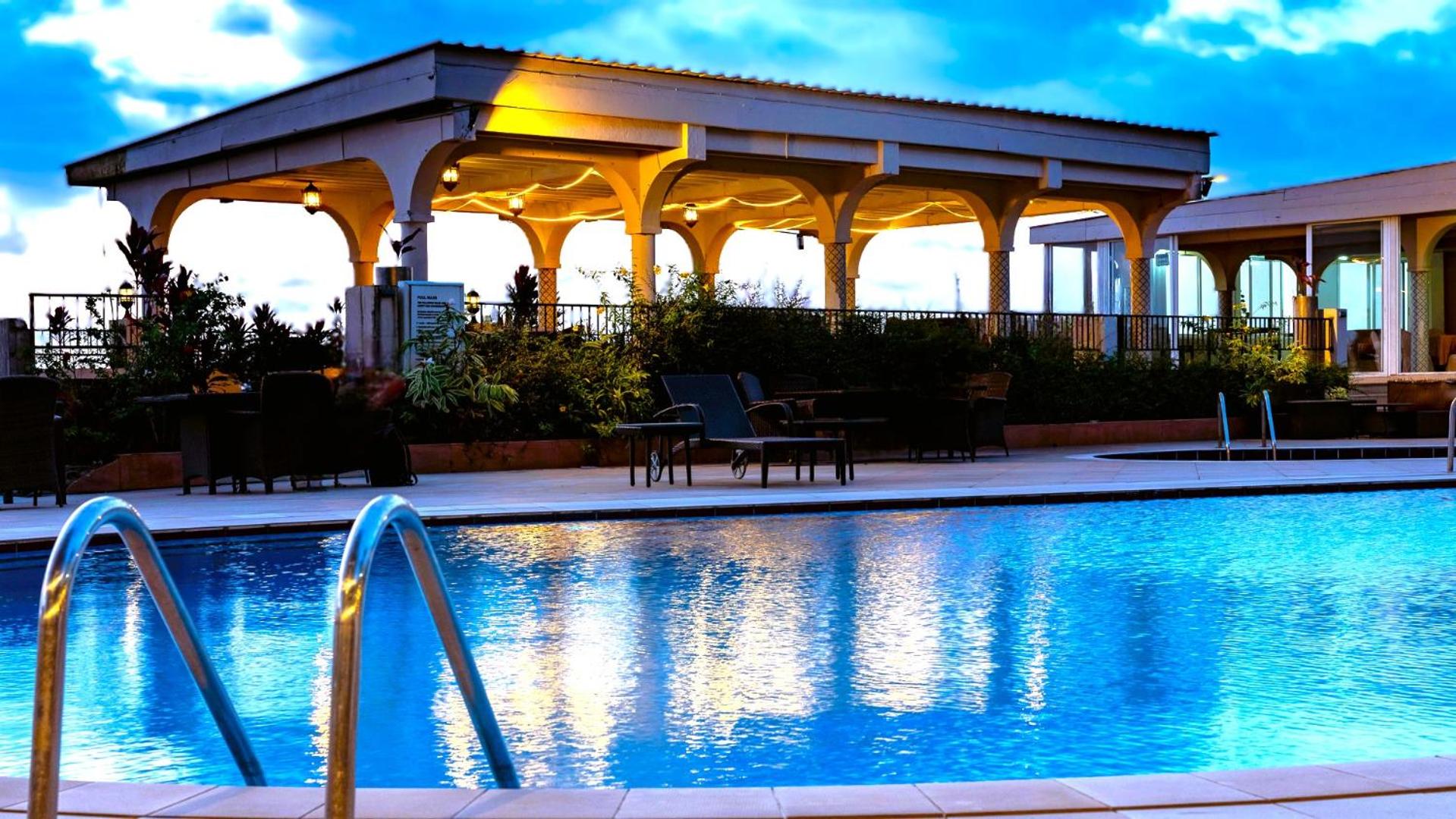 The Country Lodge Hotel