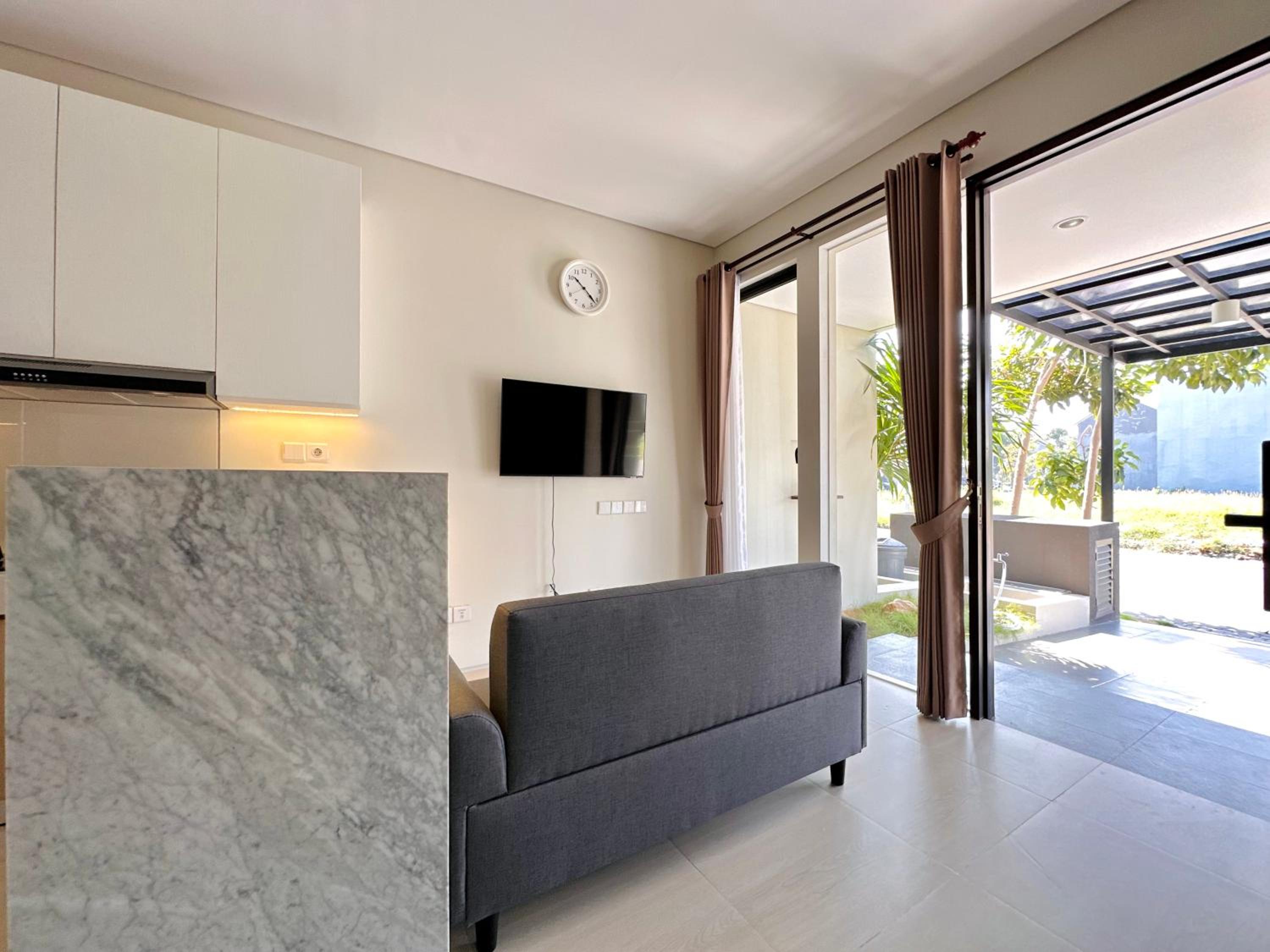 Charming 4BR House in Northwest Park, West Surabaya by Le Ciel Hospitality view 3