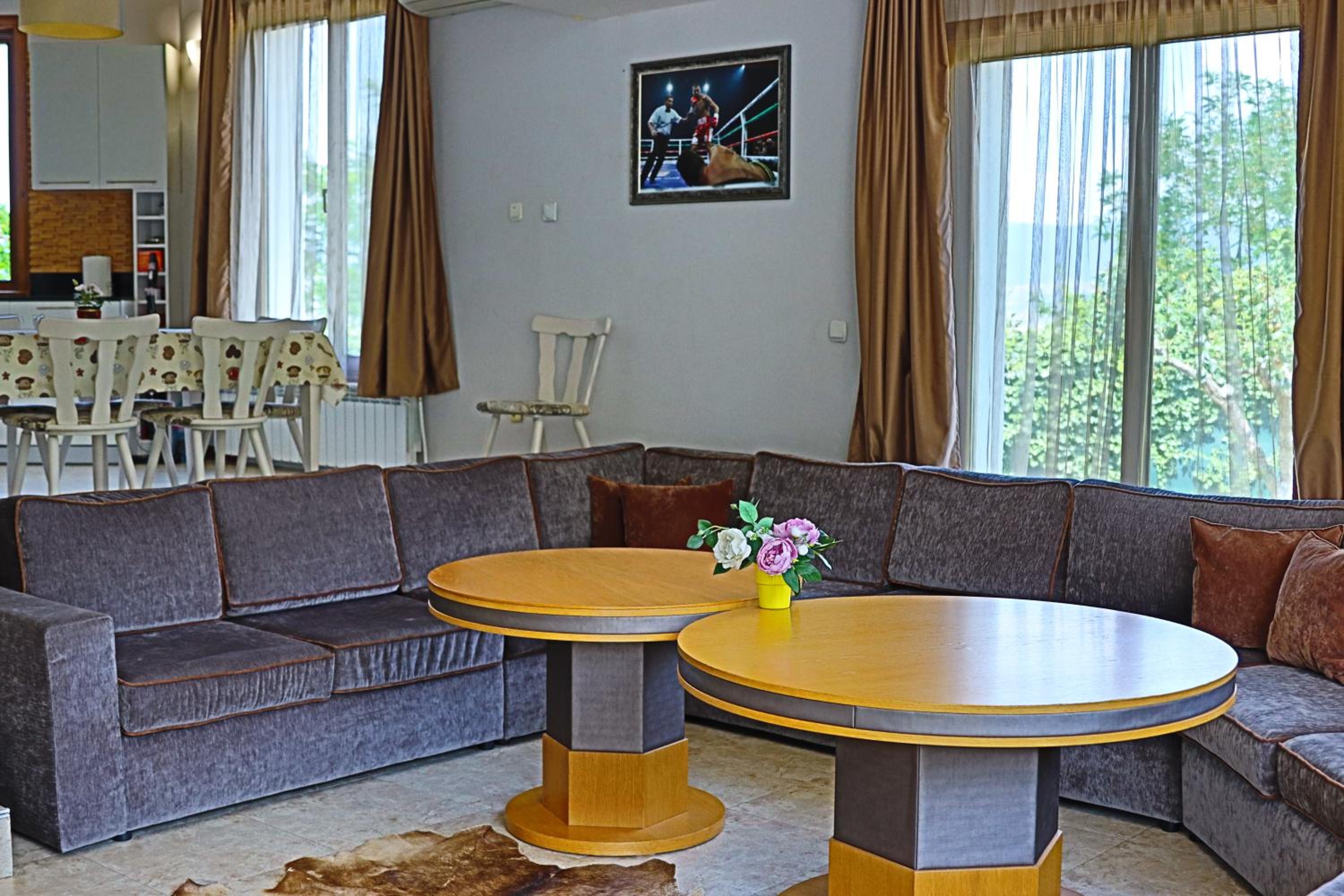 Holiday House Kubrat
