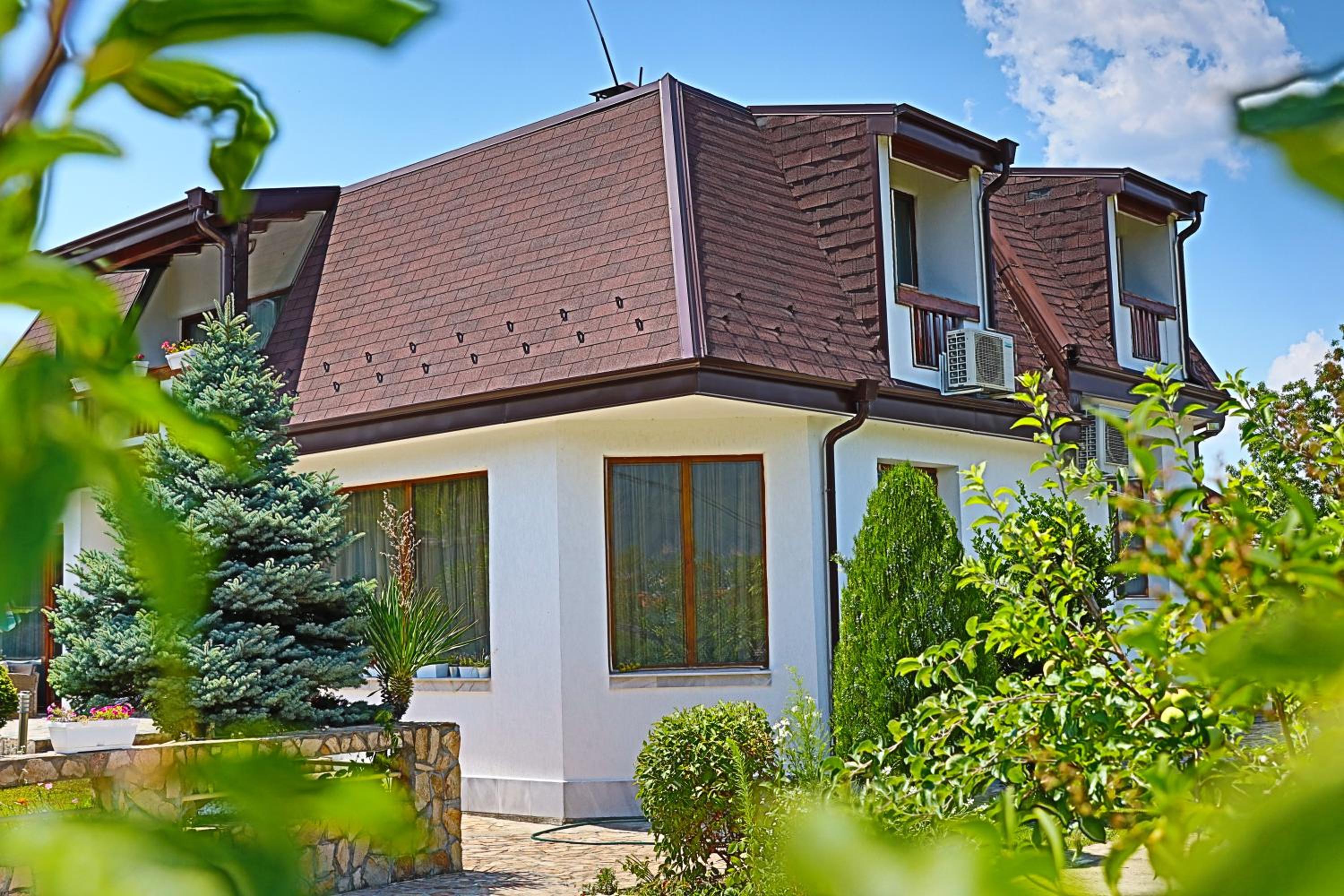 Holiday House Kubrat