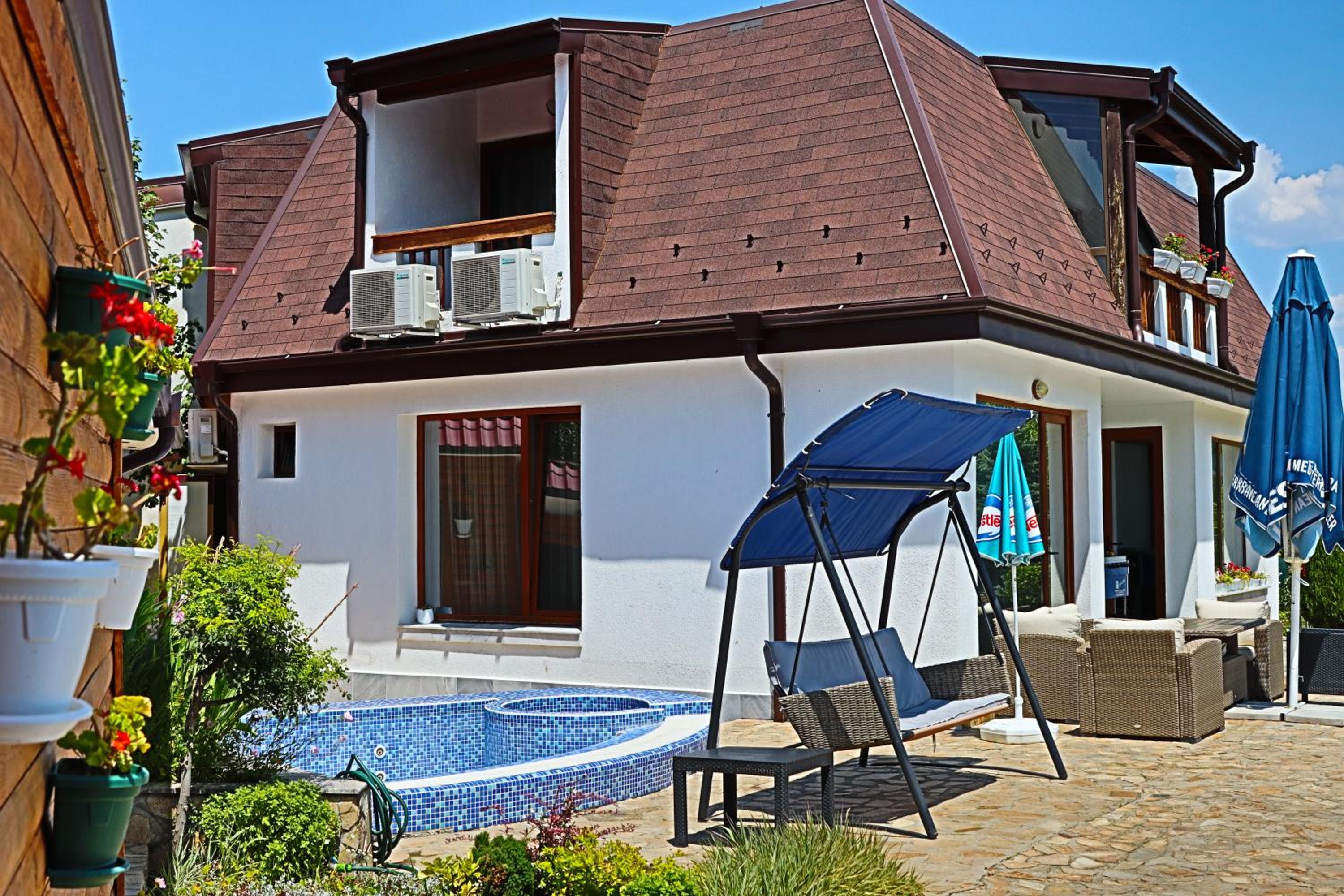 Holiday House Kubrat