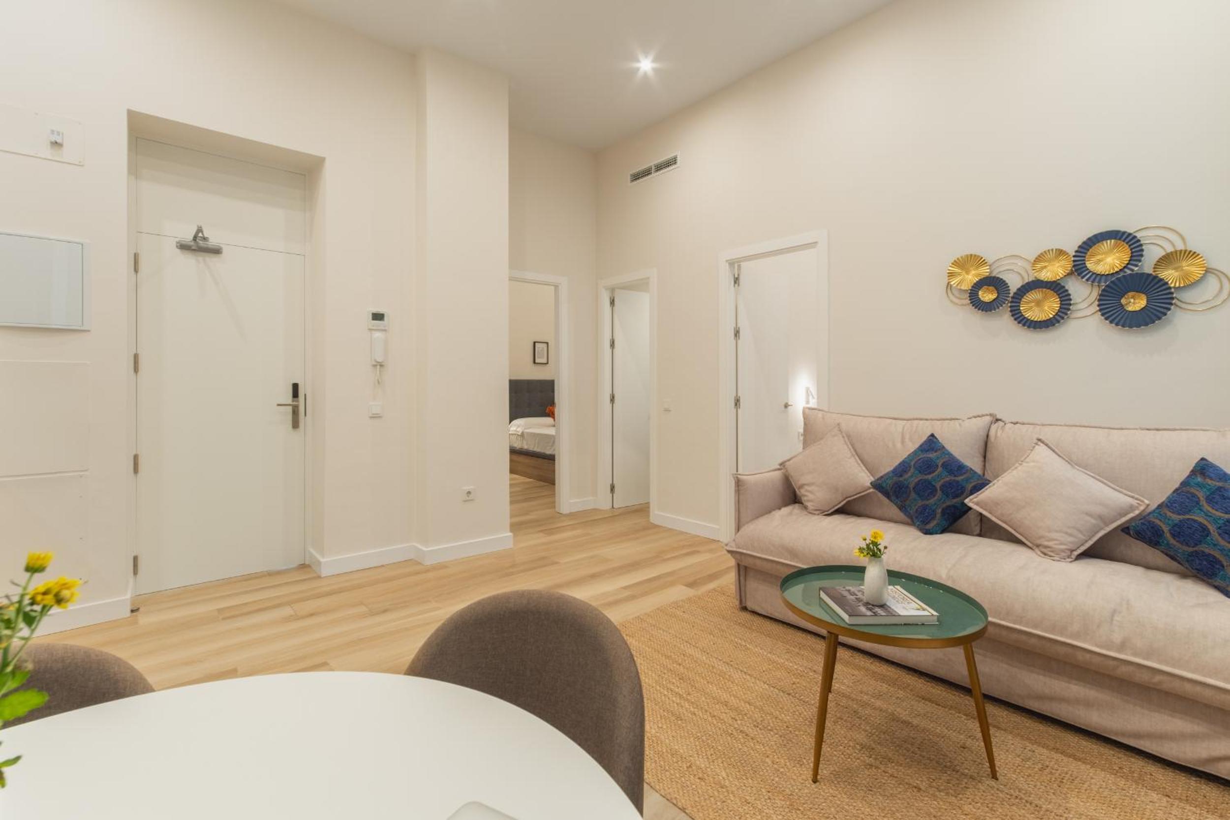Urania Cadiz Apartments by Soho Boutique — photo 3