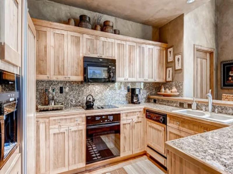 Beaver Creek Elkhorn - 2 Bedroom Condo By Gondola Resorts view 5
