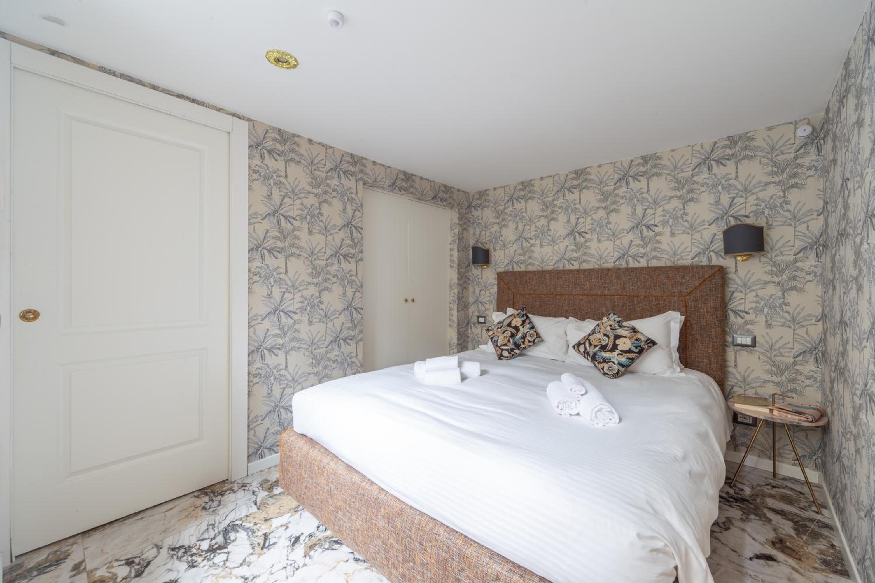 Duomo Smart Suites