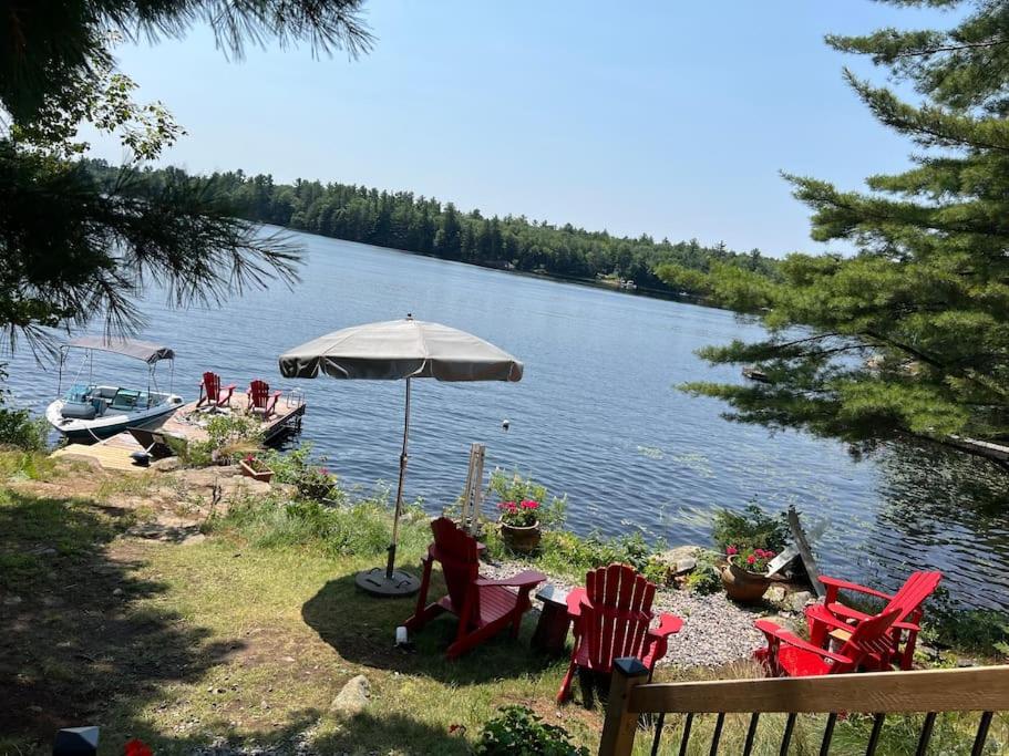 Davi's Lake House