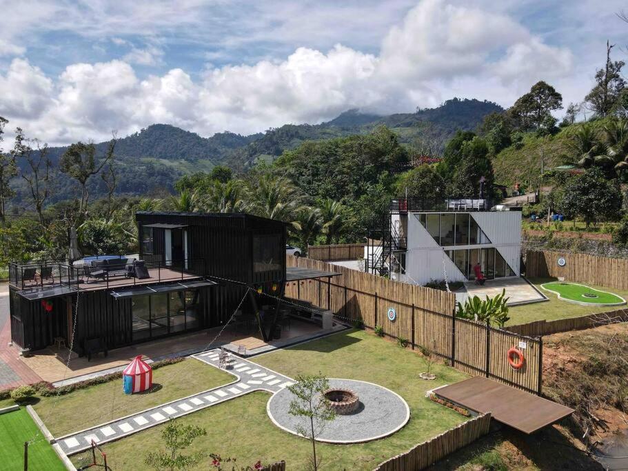 The Black & White Box Villa - Genting Highland Foot Area photo 1