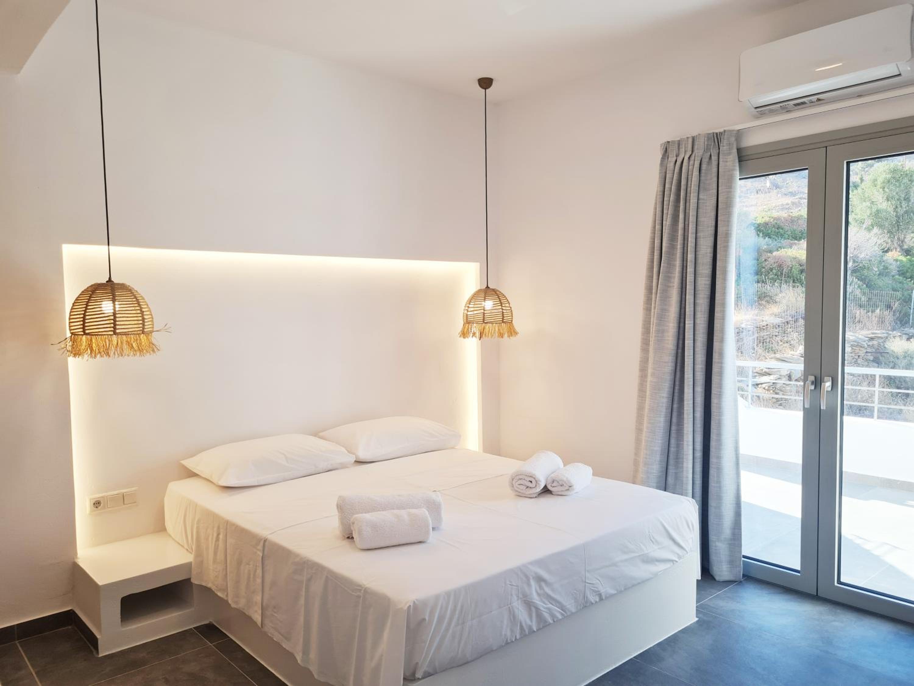 Niriis Sea View Apartments Pasithea & Psamathe Batsi