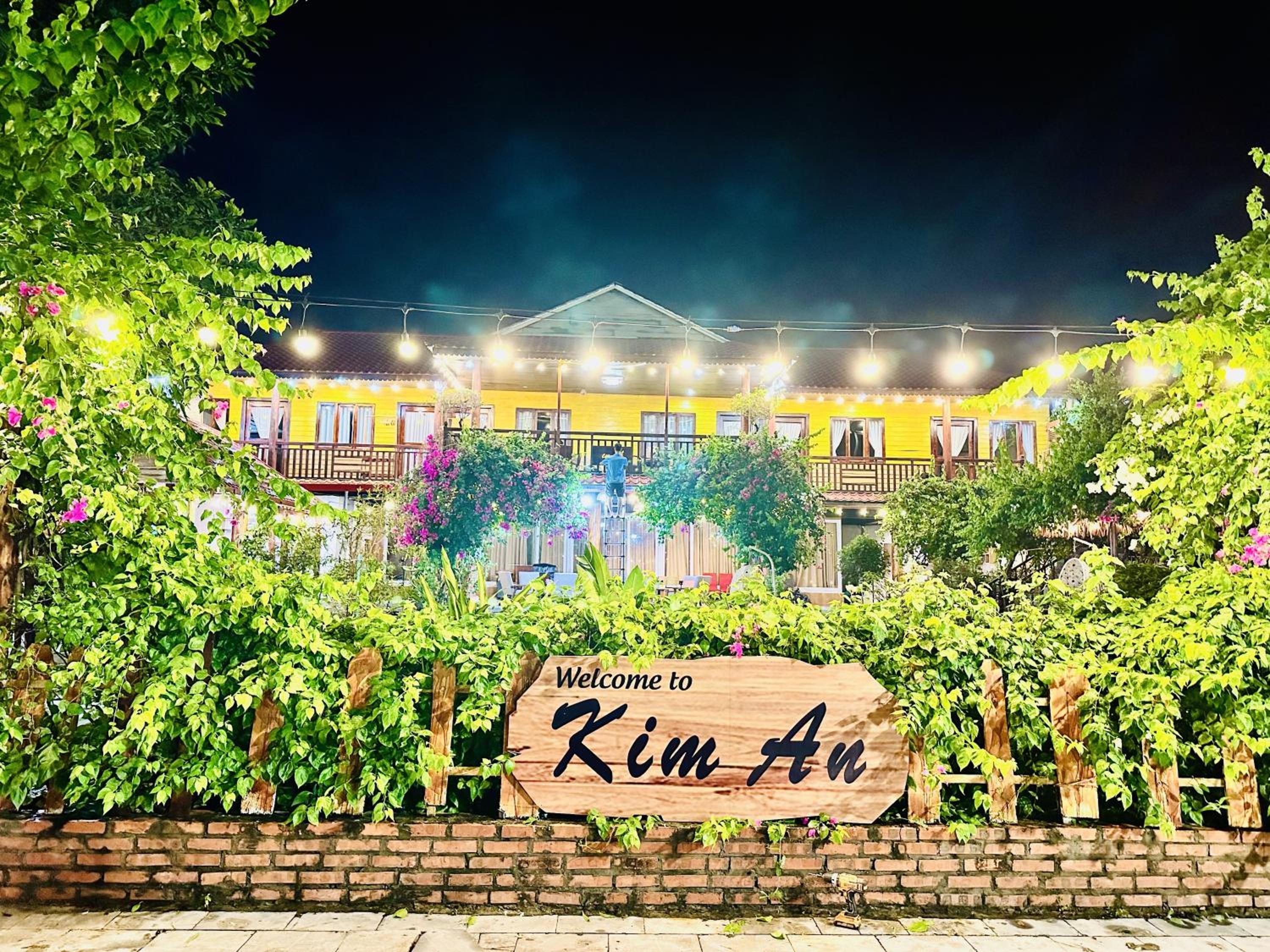 Kim An Homestay, Pizza - Cafe view 5