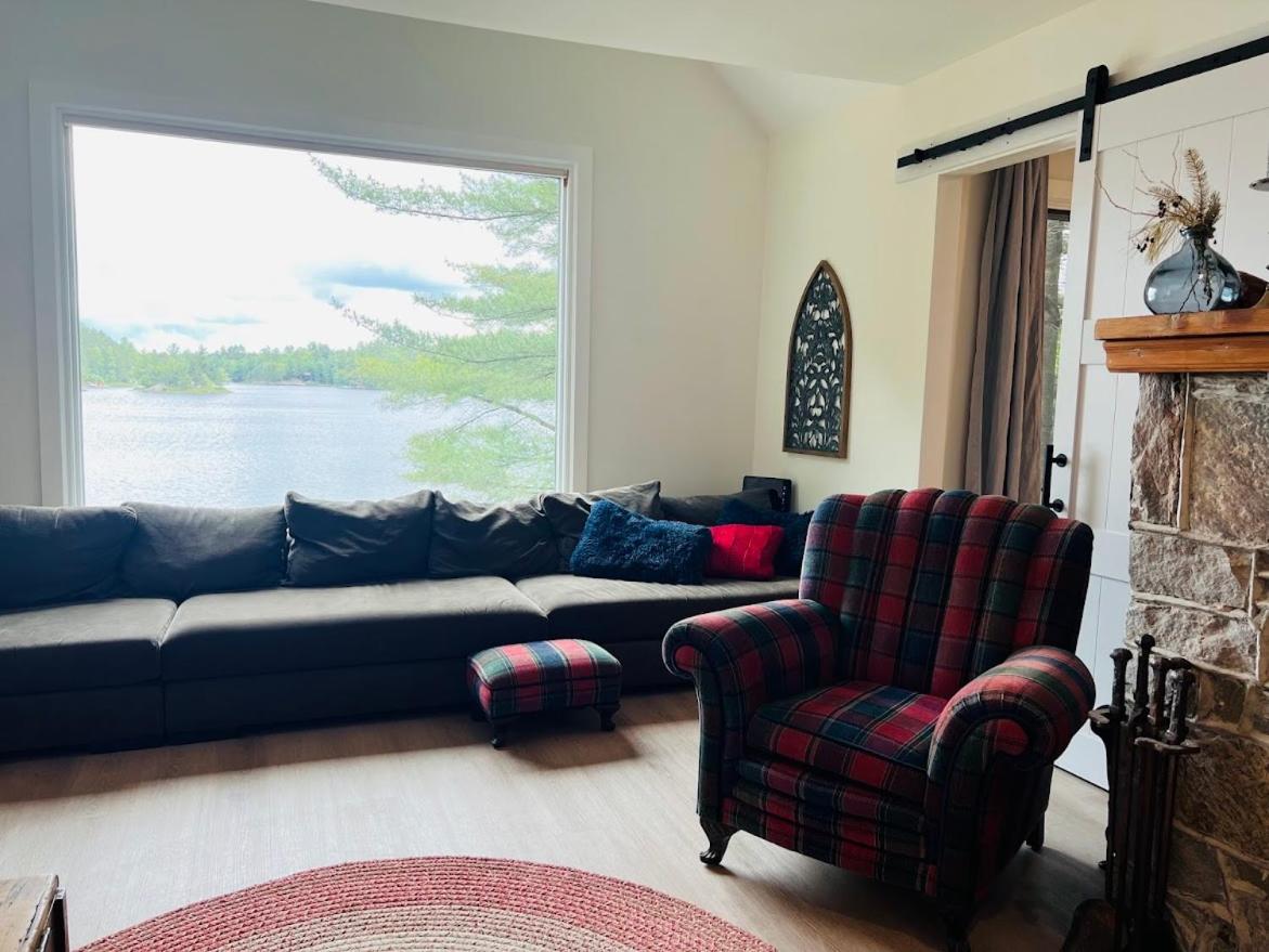Davi's Lake House