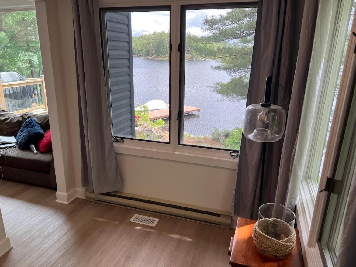Davi's Lake House