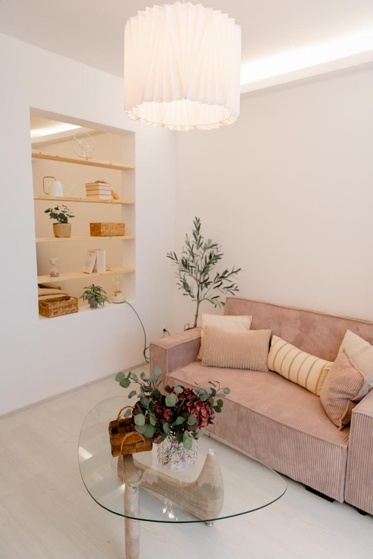 The Harmony Nest Apartment Coresi - Free Parking view 4
