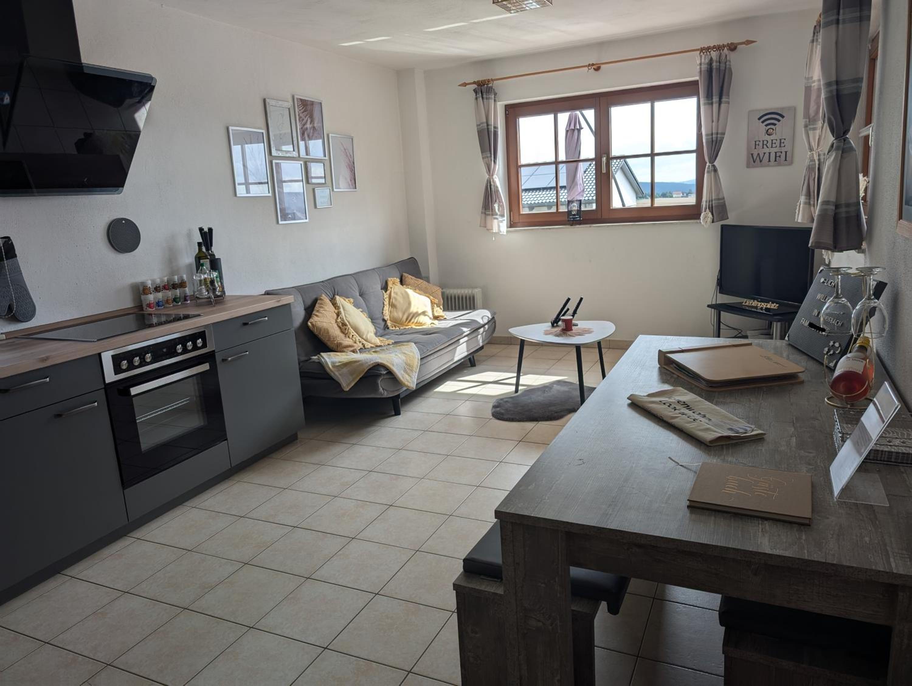 Ferienwohnung Look wide view 4