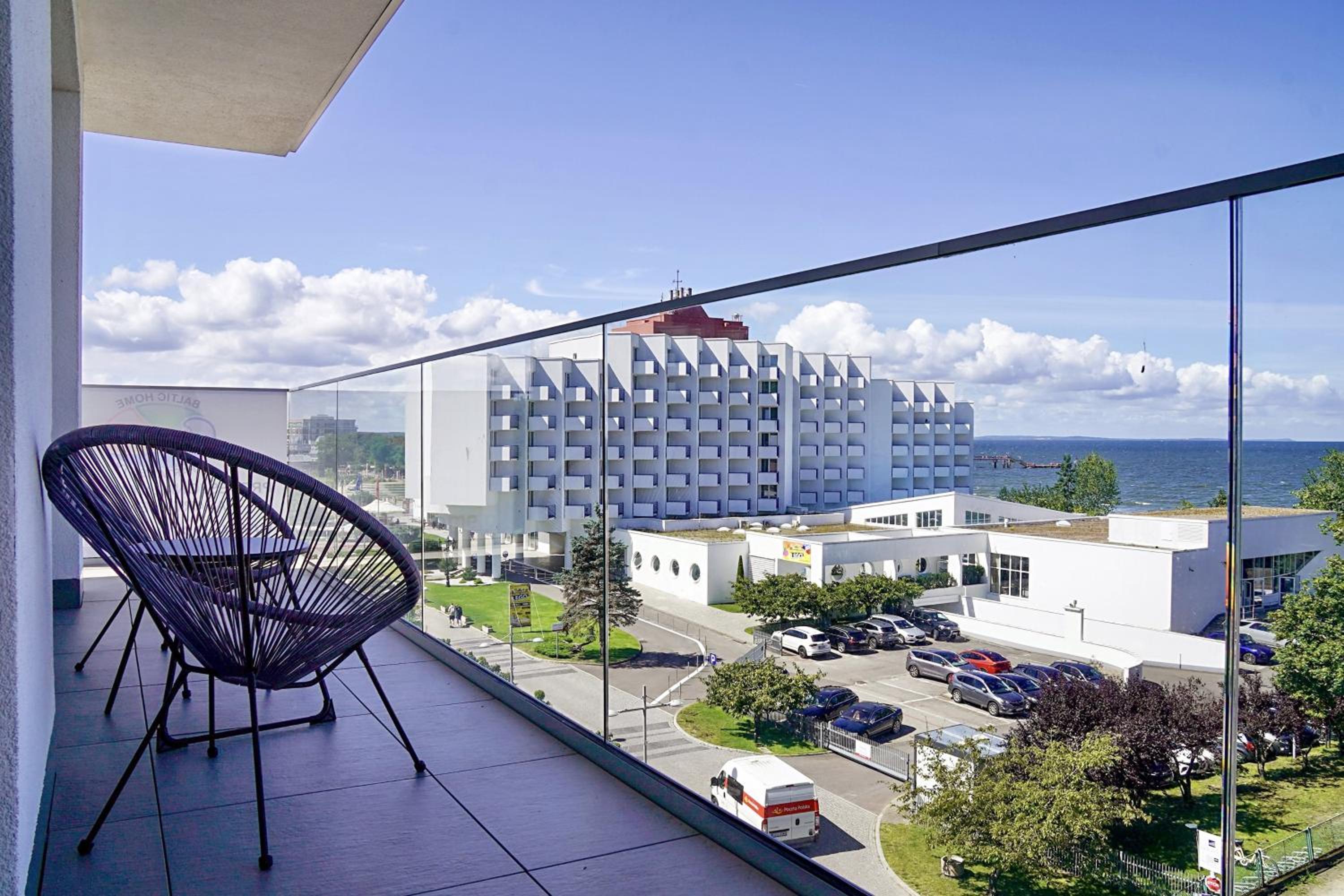 Promenada Gwiazd 14 by Baltic Home, photo 40