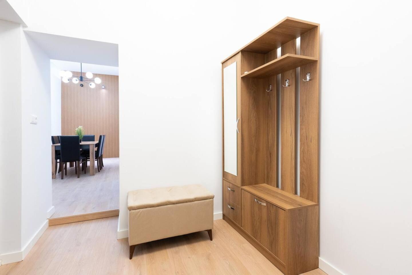 Sophisticated Comfort 2-BR Tbiilisi Gem