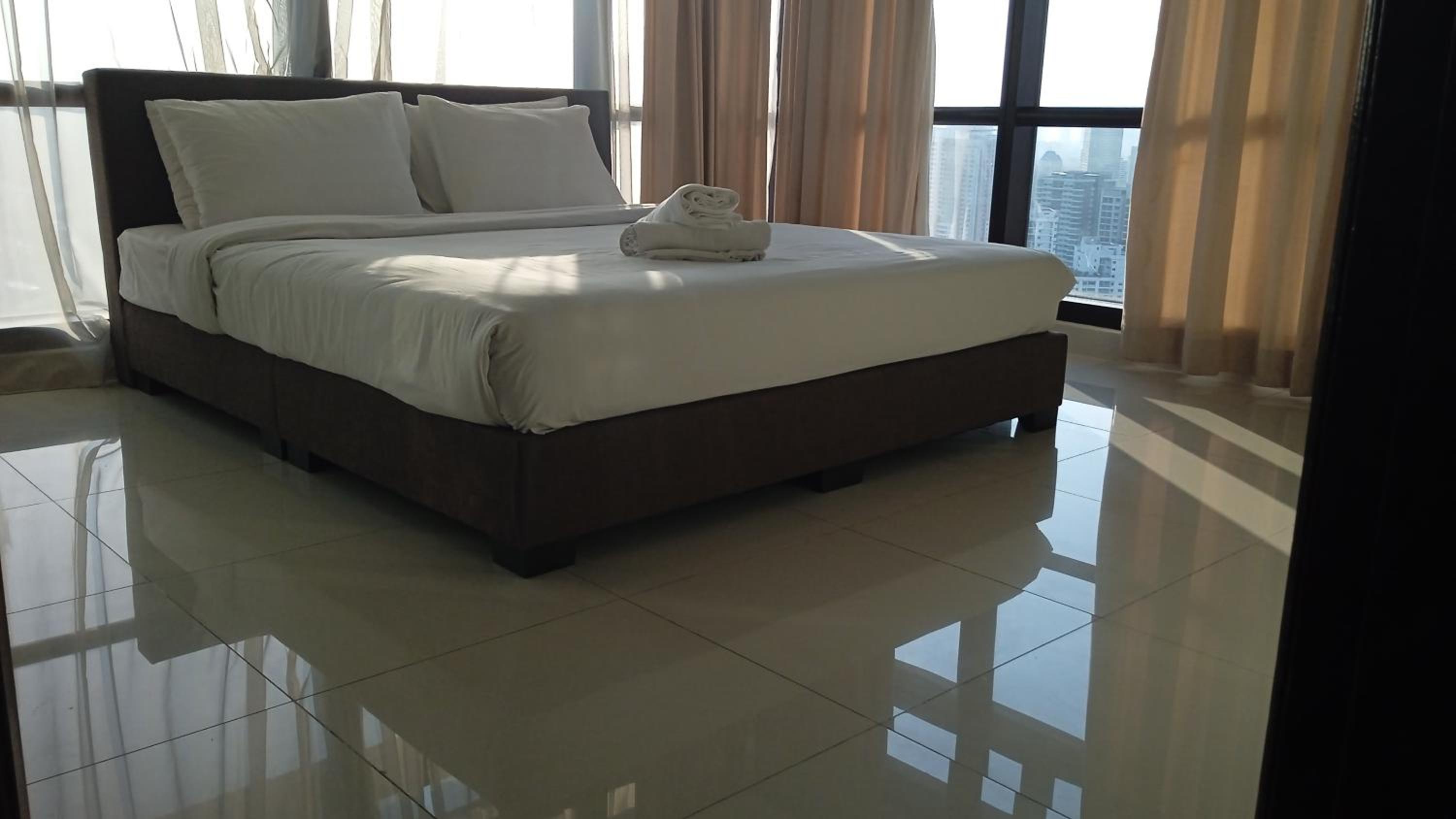 1 World Service Suite at Times Square KL