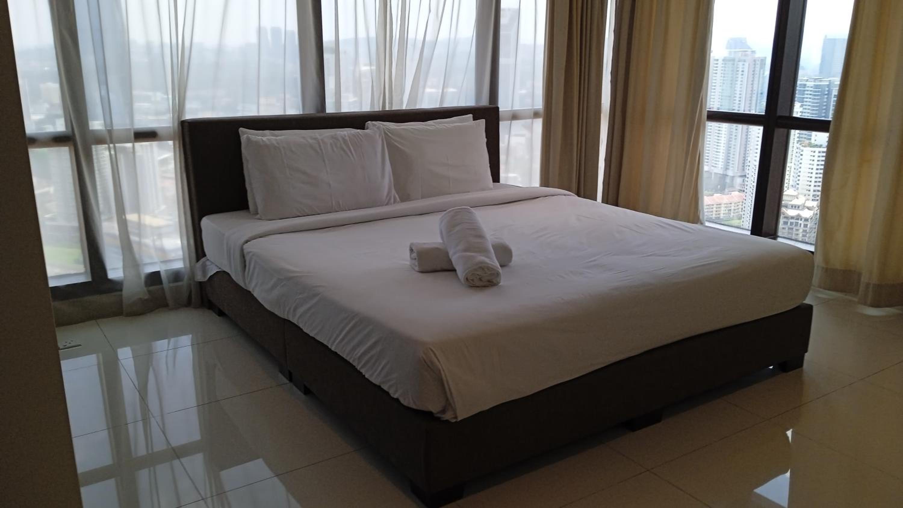1 World Service Suite at Times Square KL