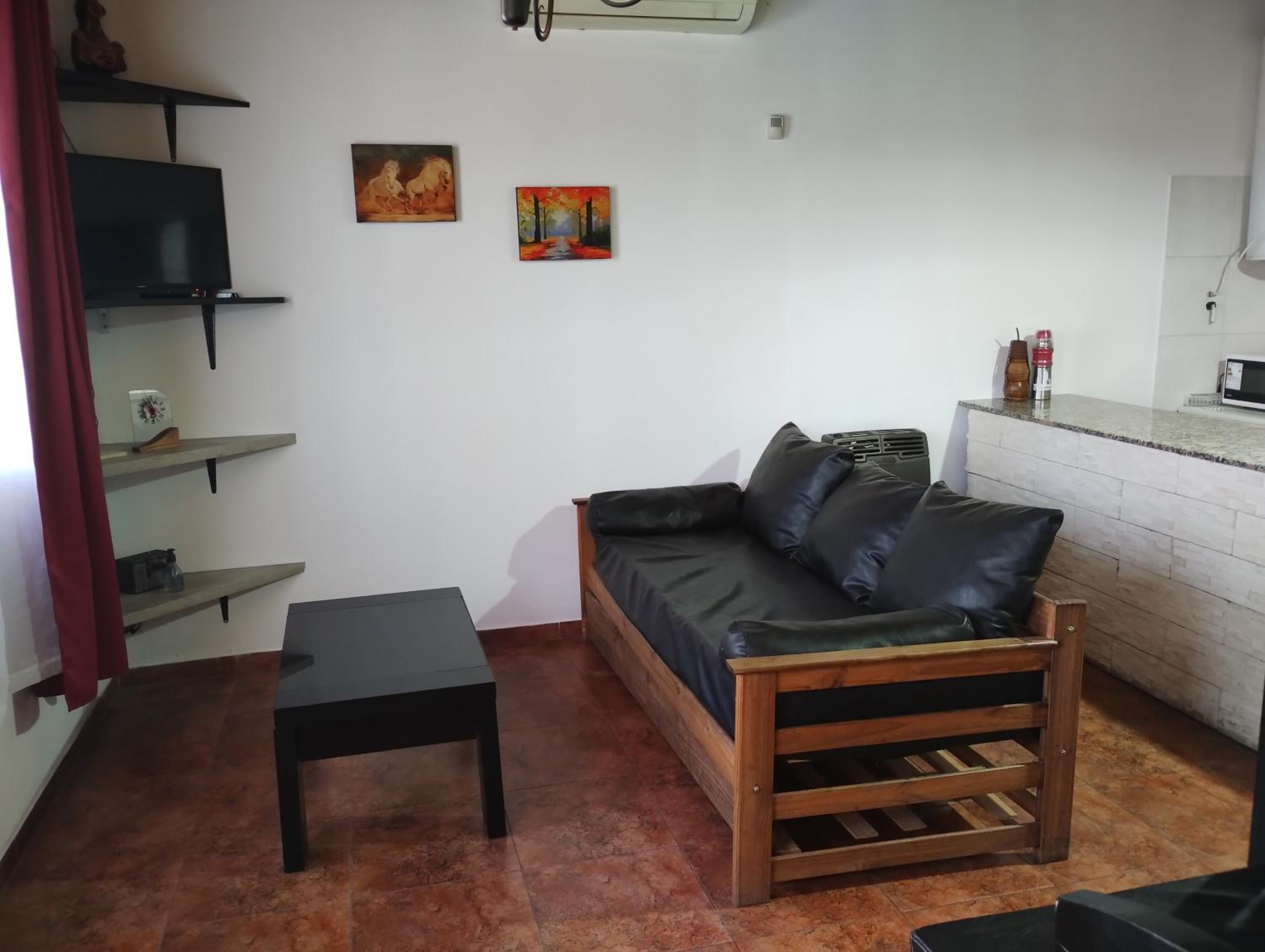 Los Nietos Departamentos