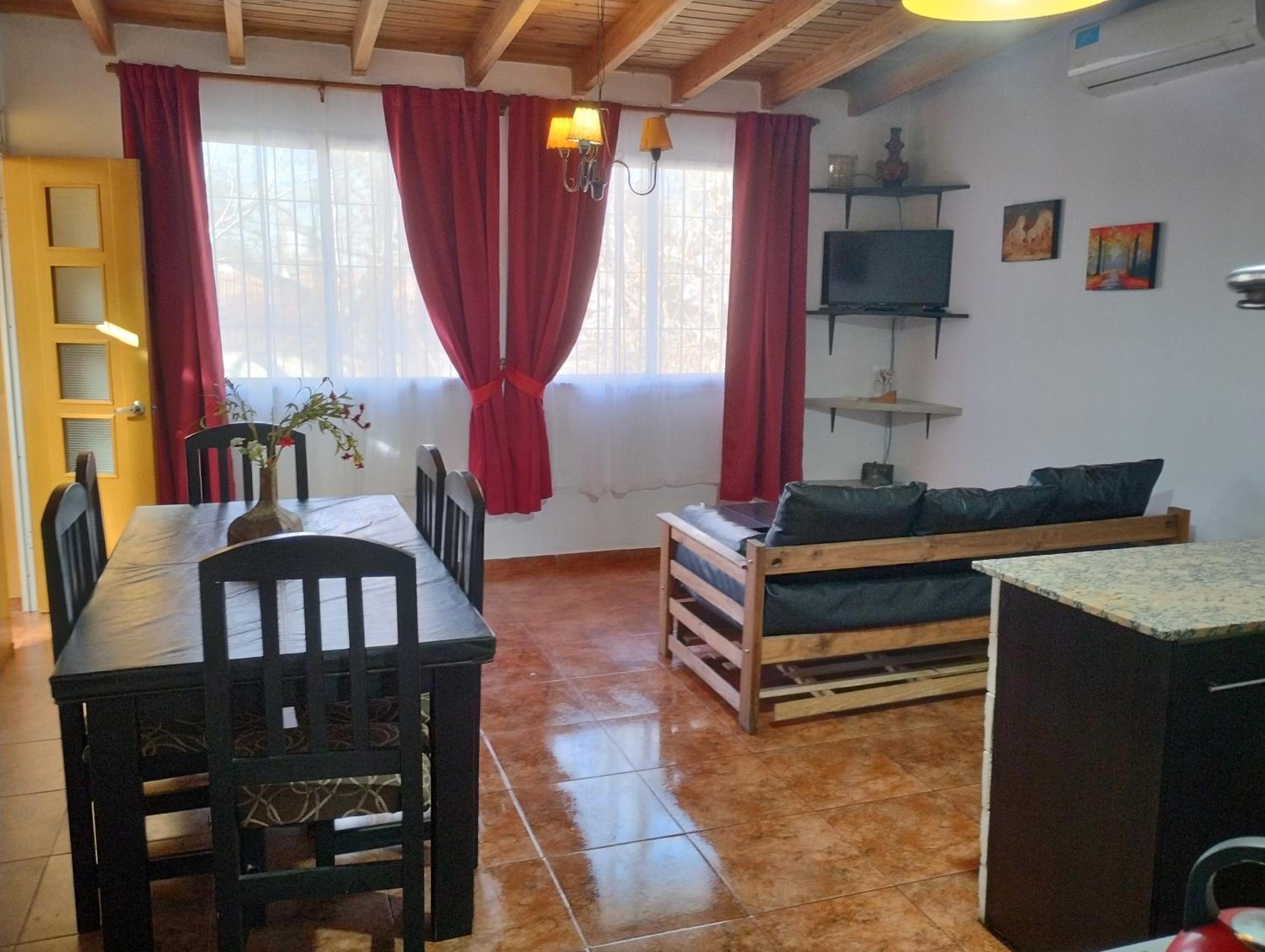 Los Nietos Departamentos