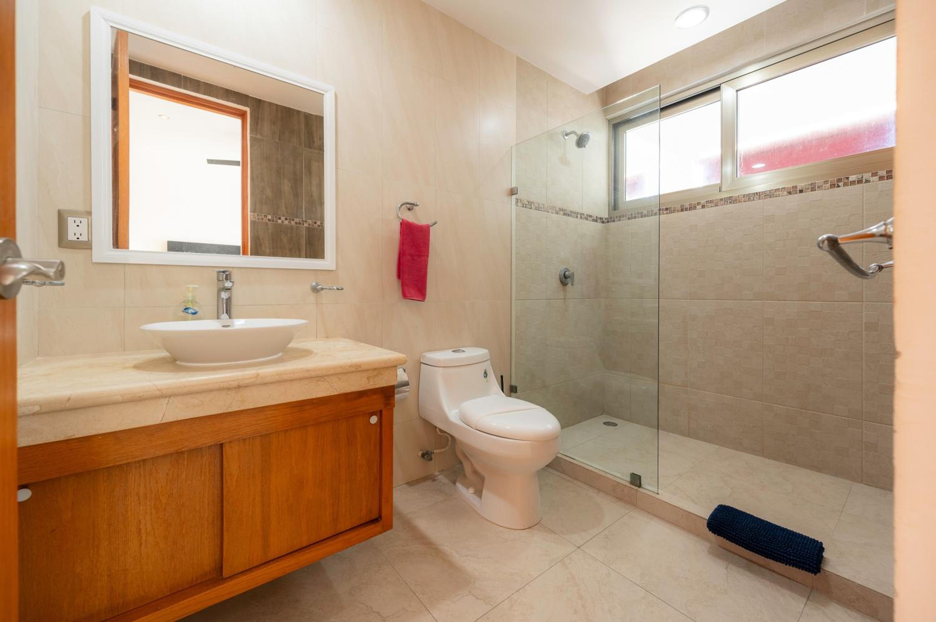 Piscina en la cima Lujoso apartamento en Playa del Carmen