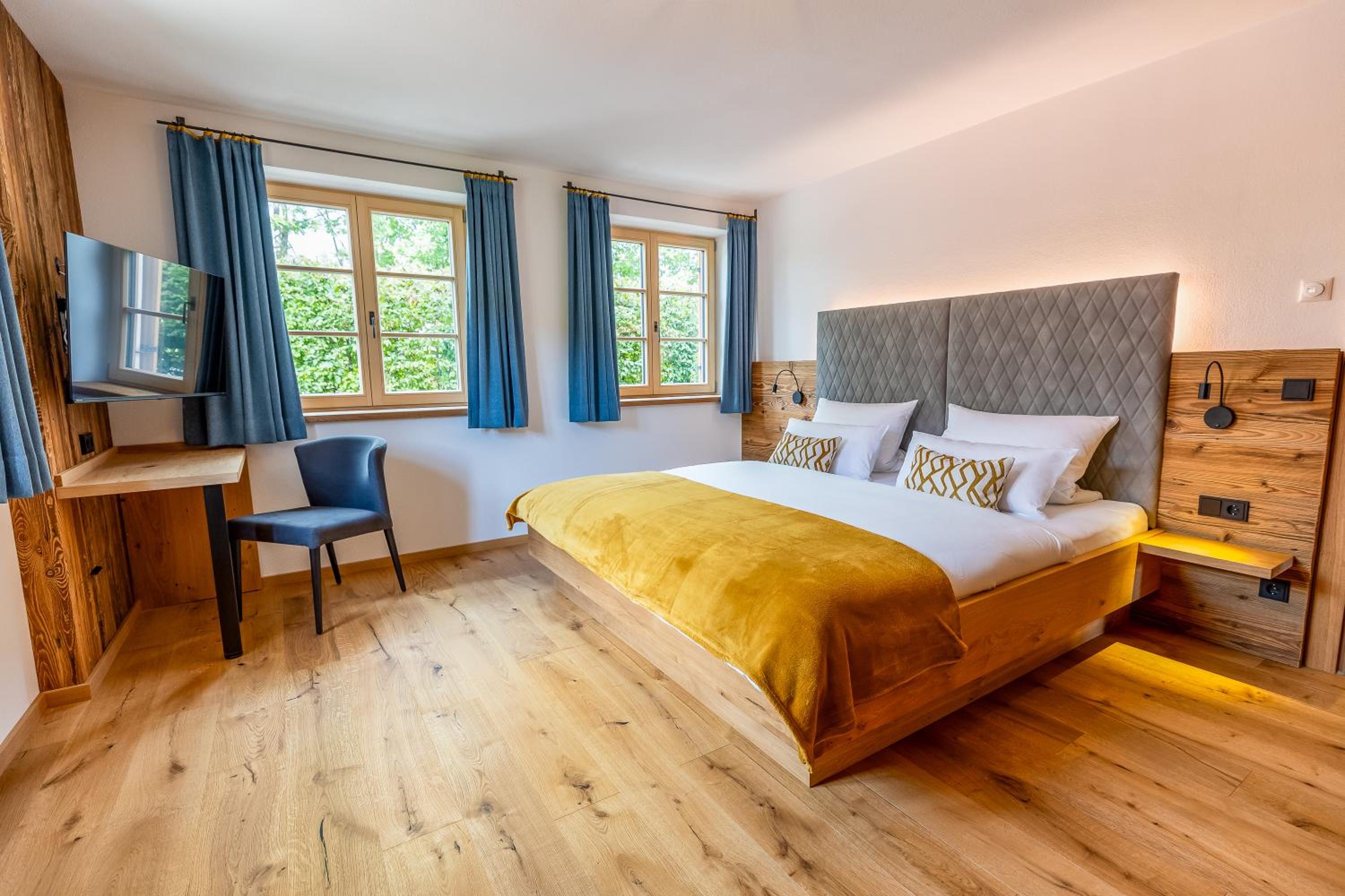 Graf Chiemo Suites - direkt am Chiemsee mit separatem Seezugang