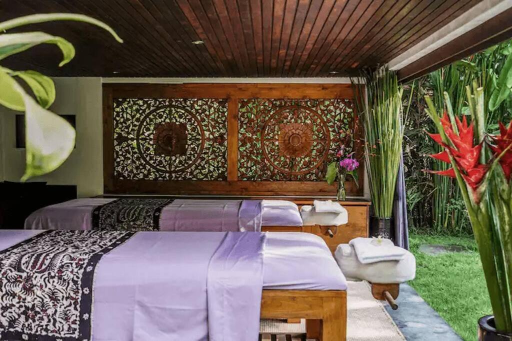 Dwa Chandra Full-Service 5BR Villa in Nature Sanctuary view 3