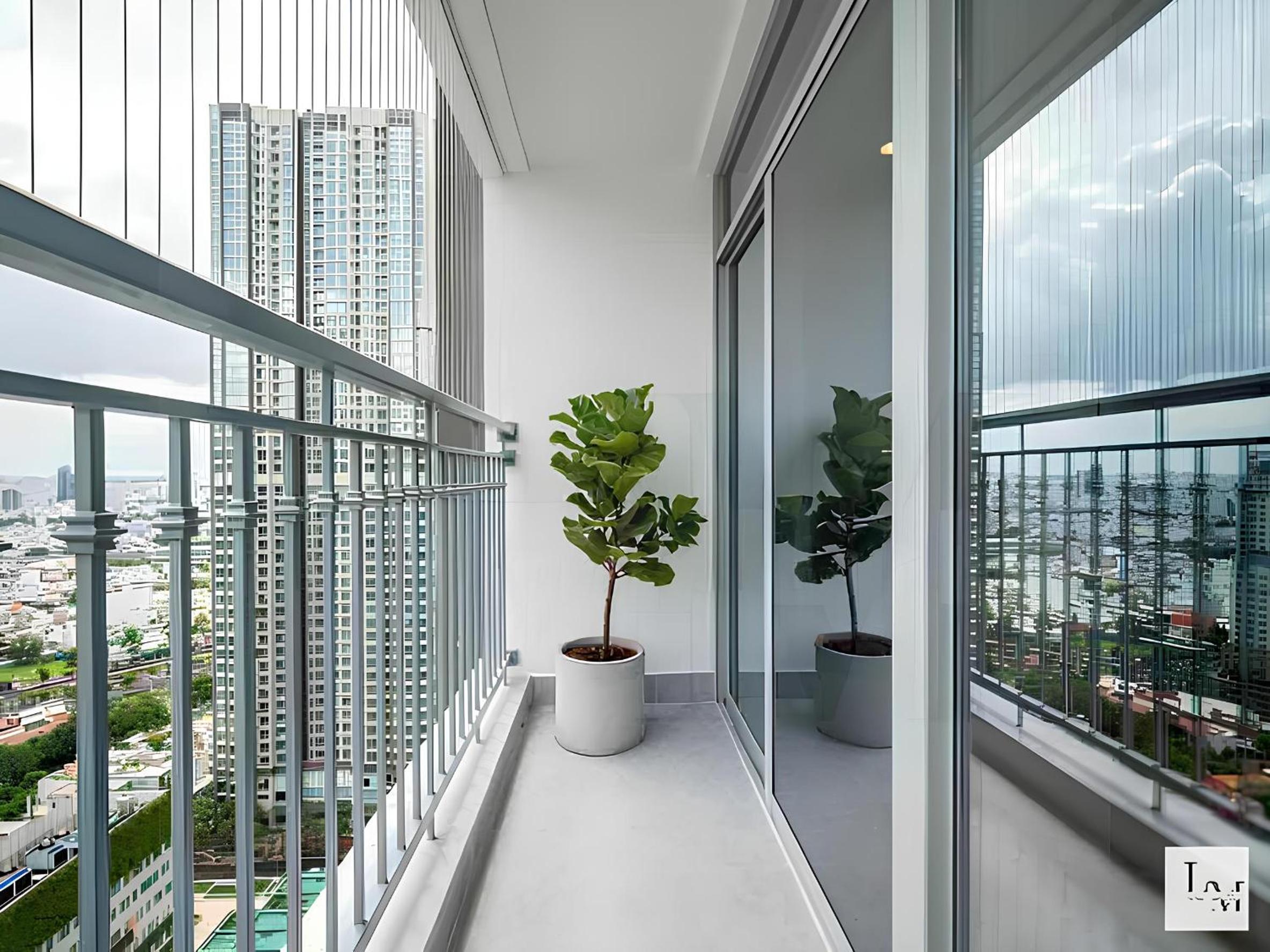 Landmark Garden Balcony