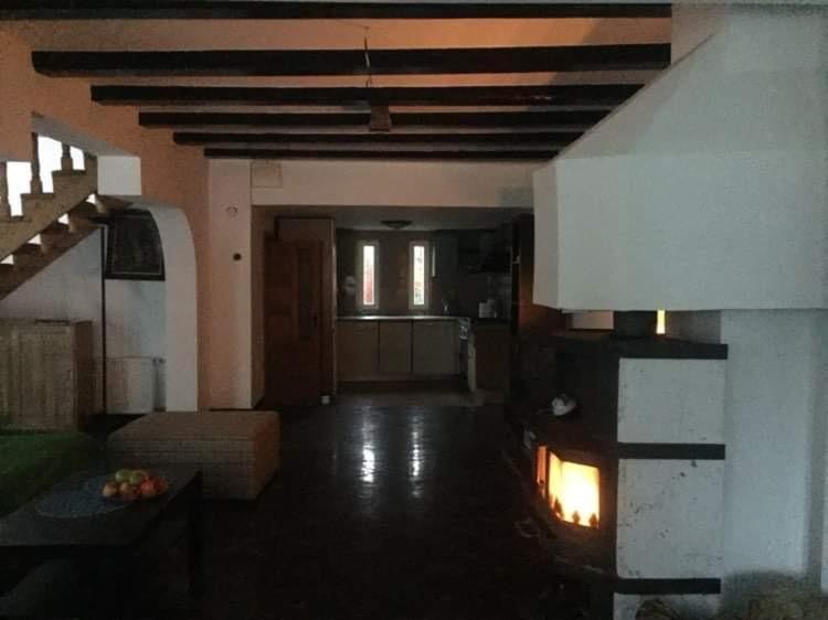Casa Din Deal