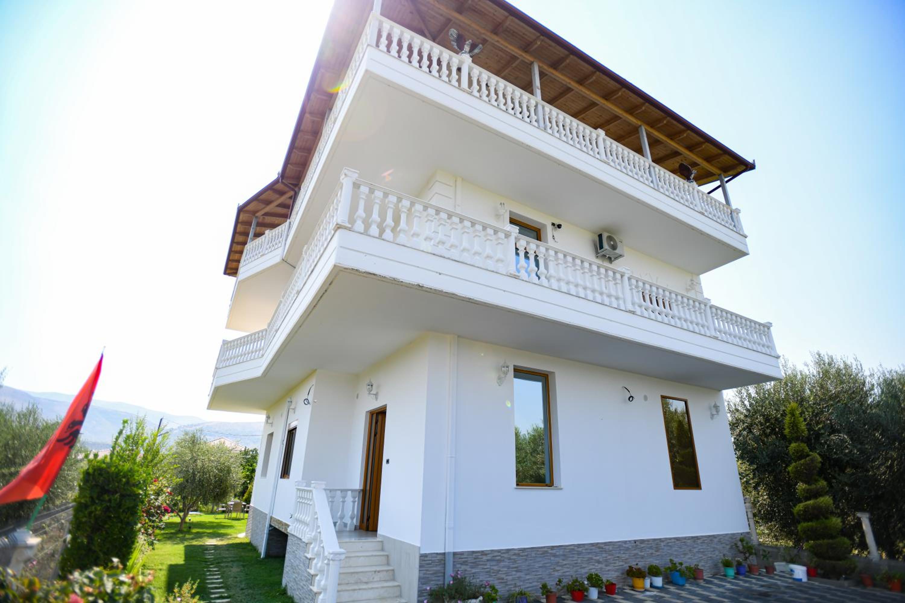 Villa Visi