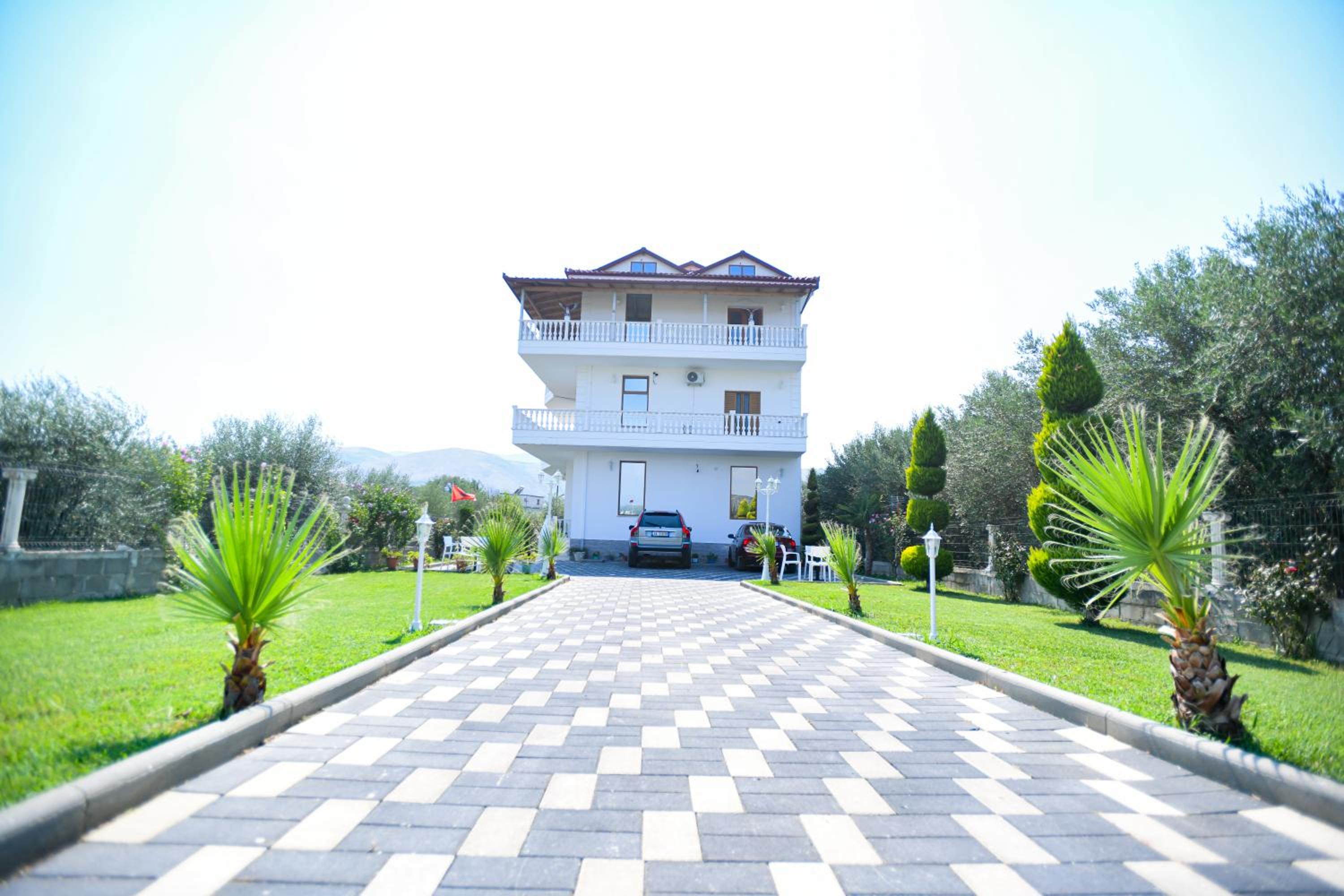 Villa Visi
