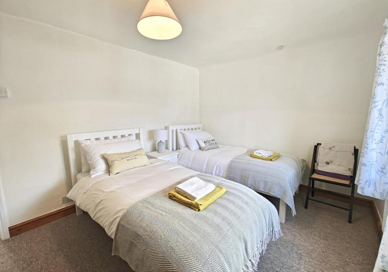 3 Bed in Ingoldisthorpe oc-h29766