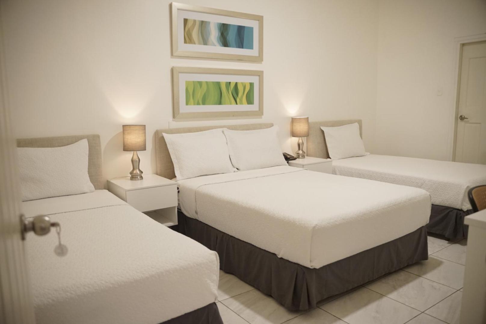 Manakin Hostal & Resto view 5
