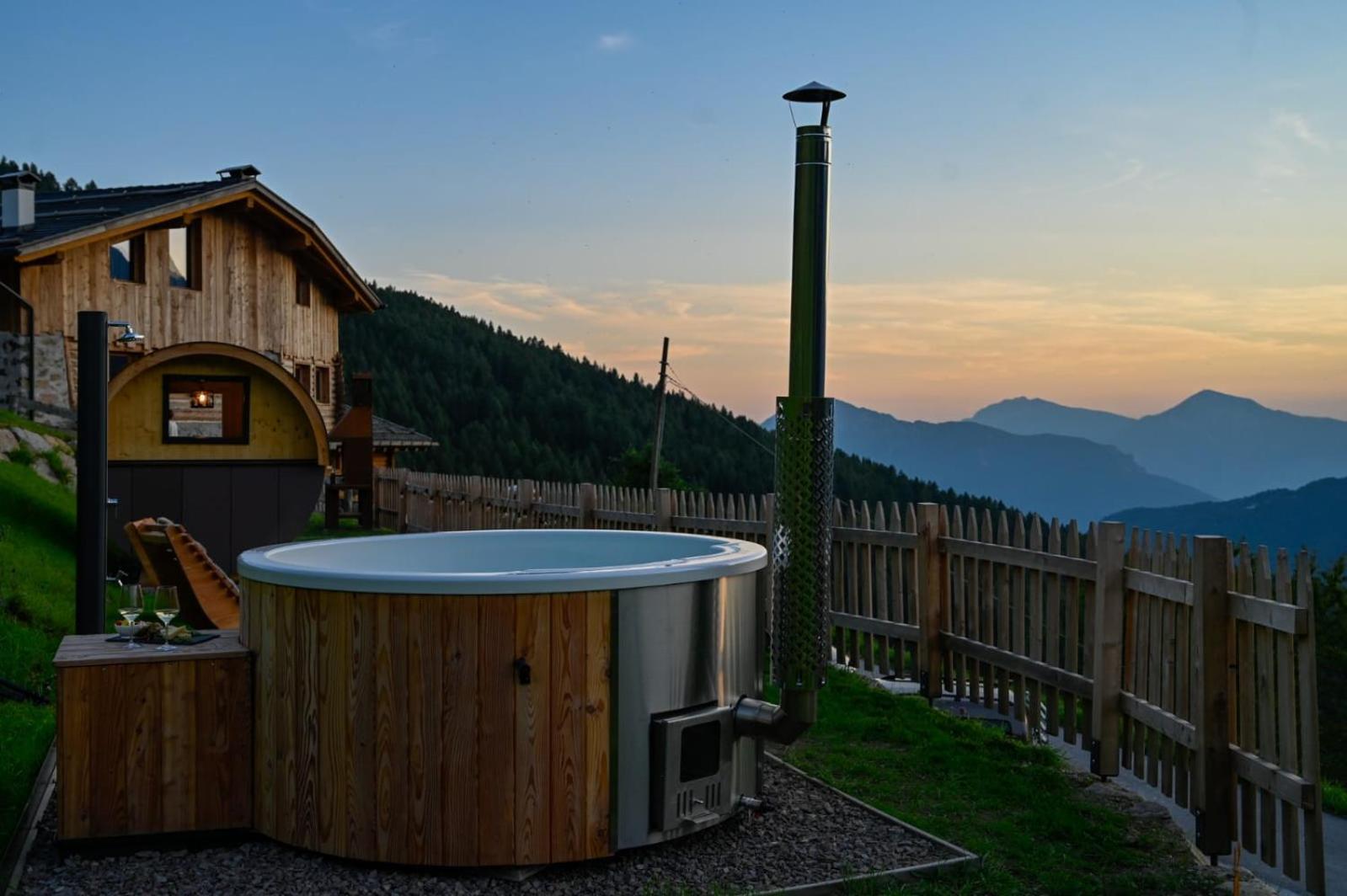 LARIS mountain house