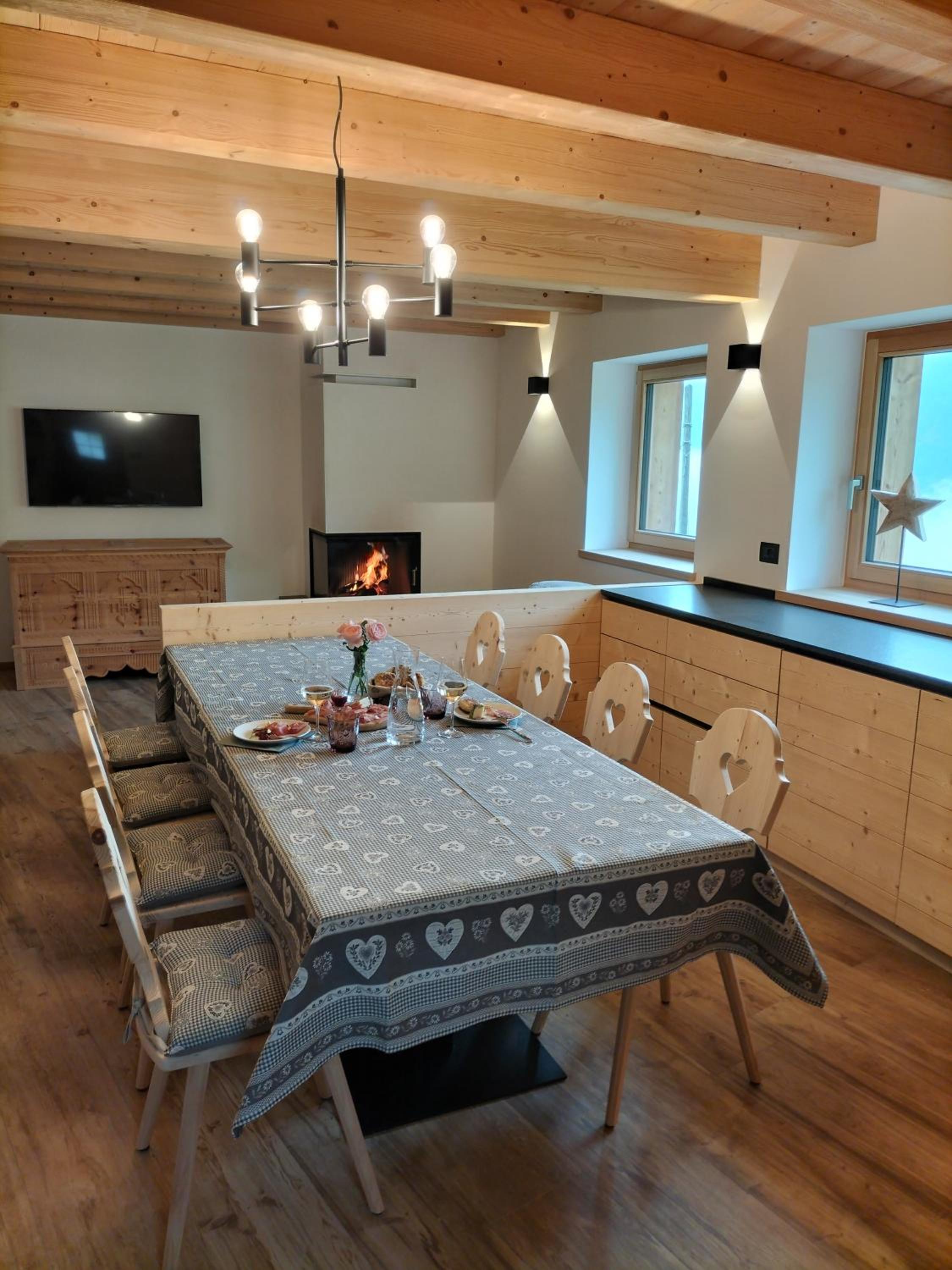 LARIS mountain house