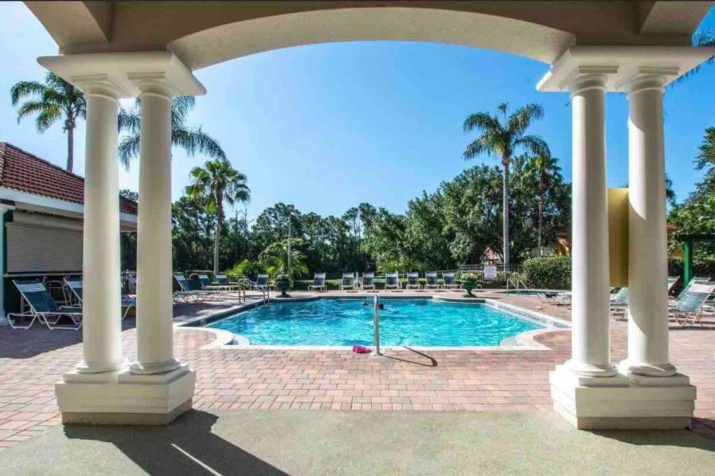 Sunkey Disney Home Resort 10 min from the Parks view 2