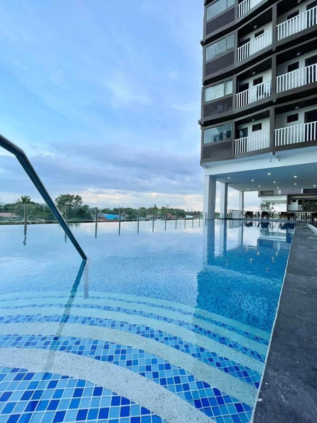 Studio Condo in Iloilo City view 5
