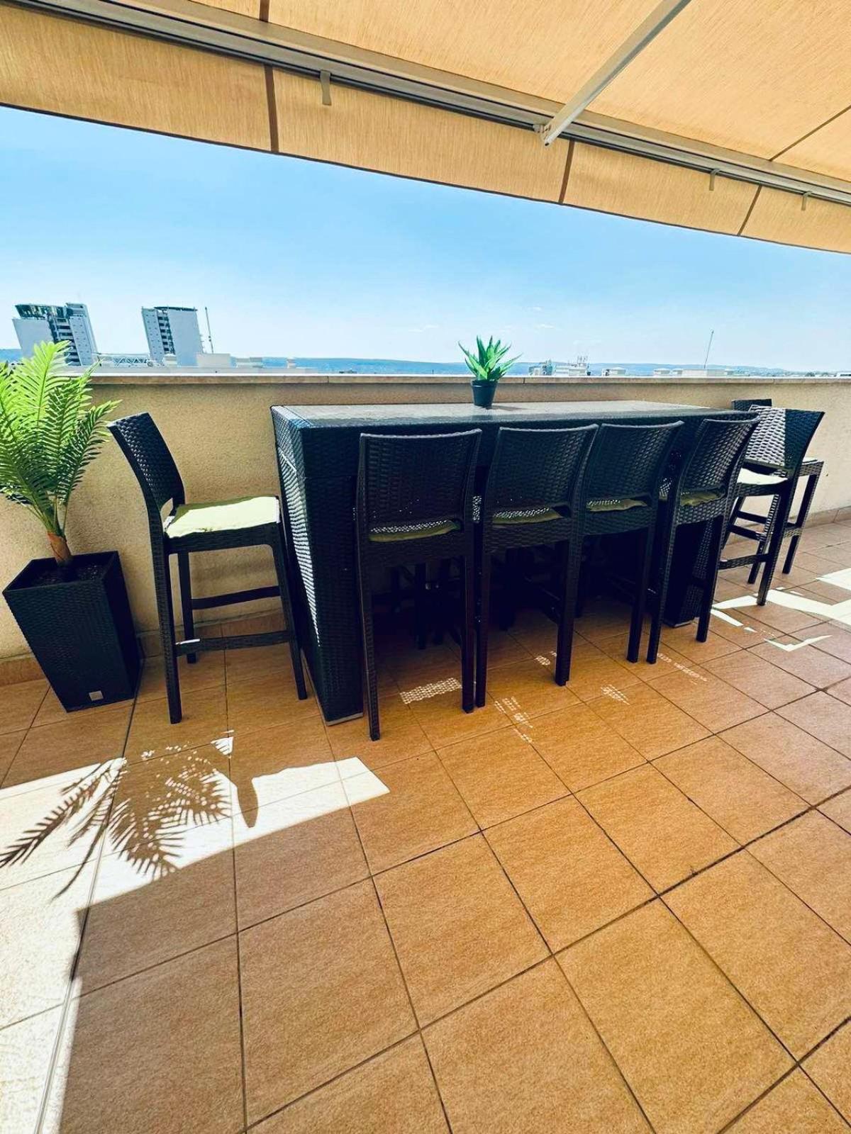Spacious Prestige Penthouse