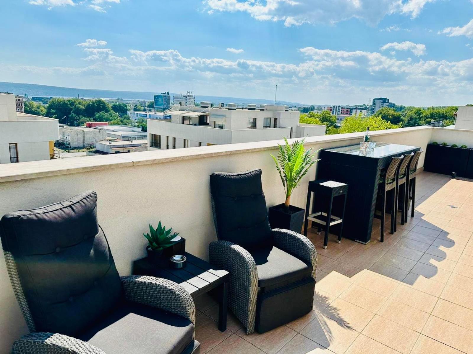 Spacious Prestige Penthouse