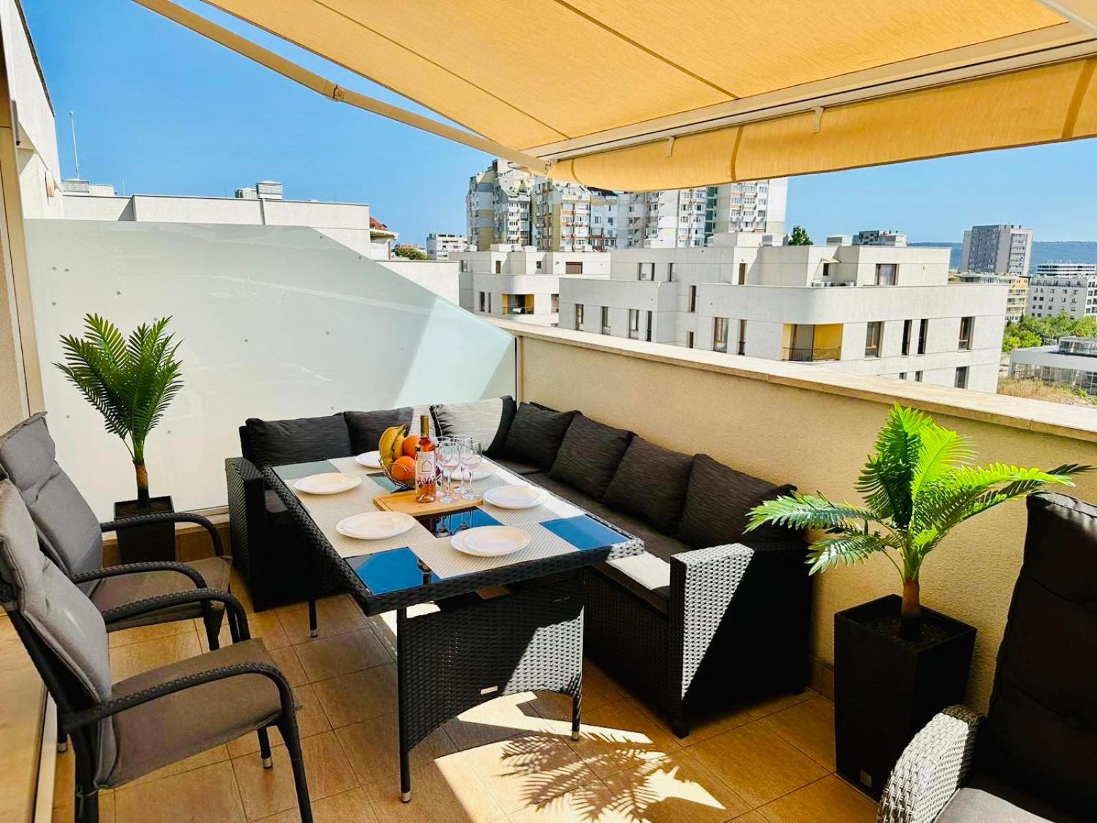 Spacious Prestige Penthouse