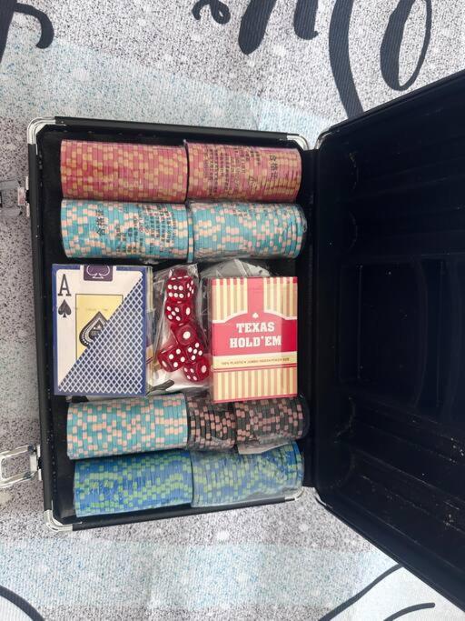 Mid vally Mosaic Kitty House