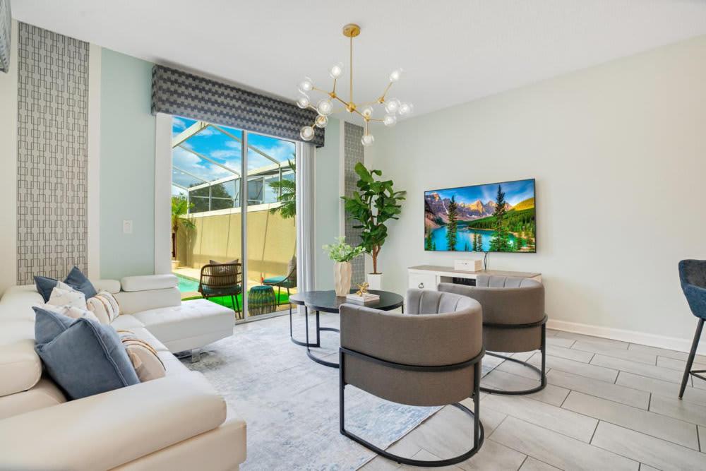 Stylish Champions Gate Villa with Mini Golf view 3