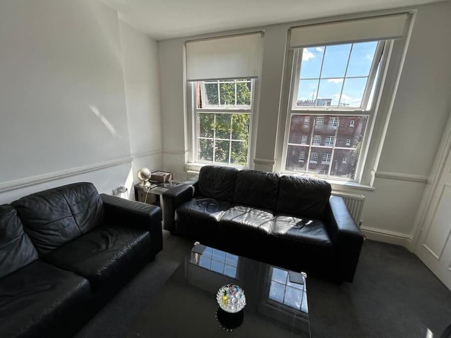Elegant Flat in St Johns Wood view 4