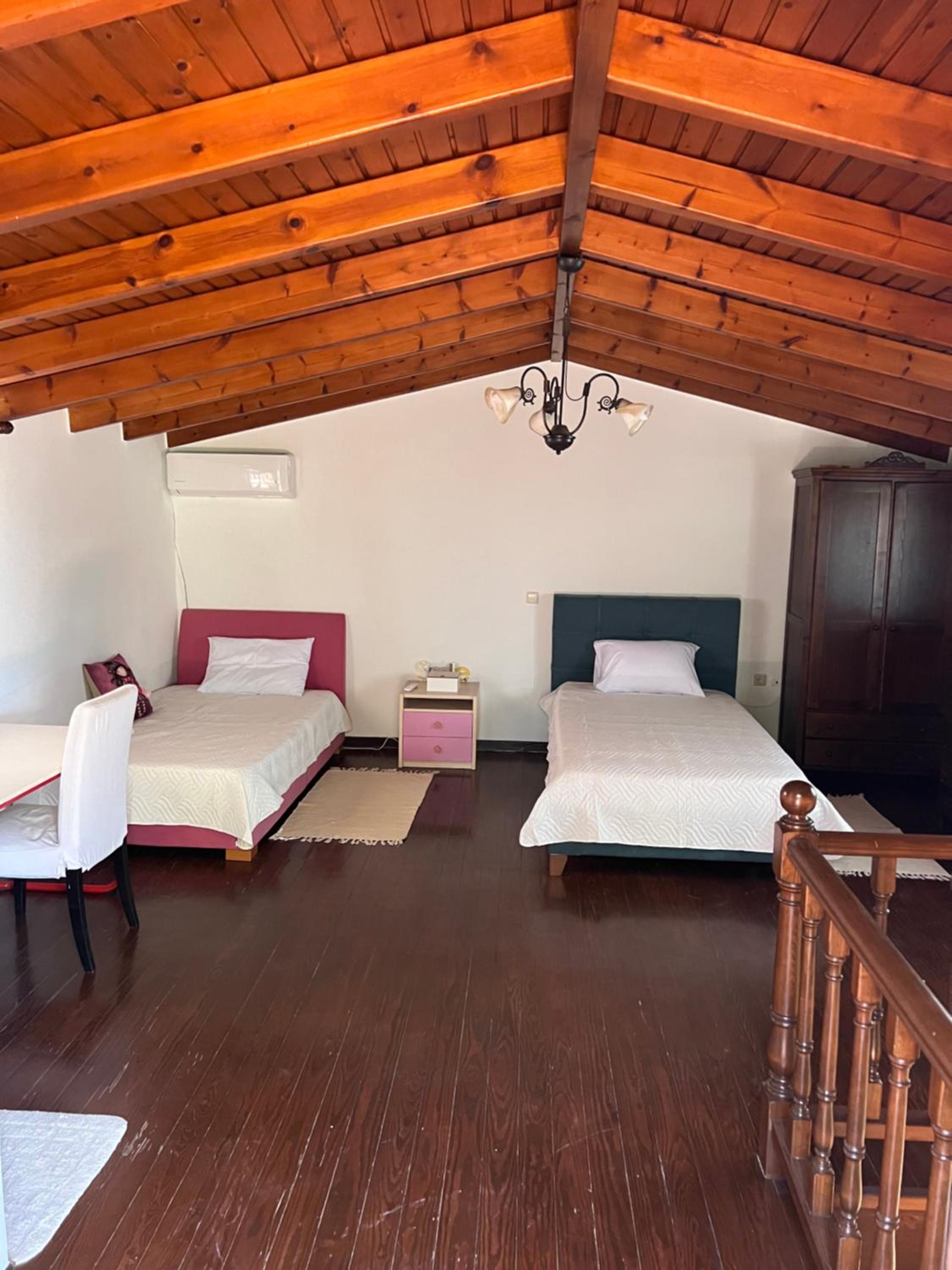 Tzortzinas Cottage