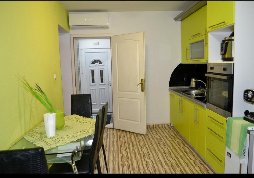 Apartman INA